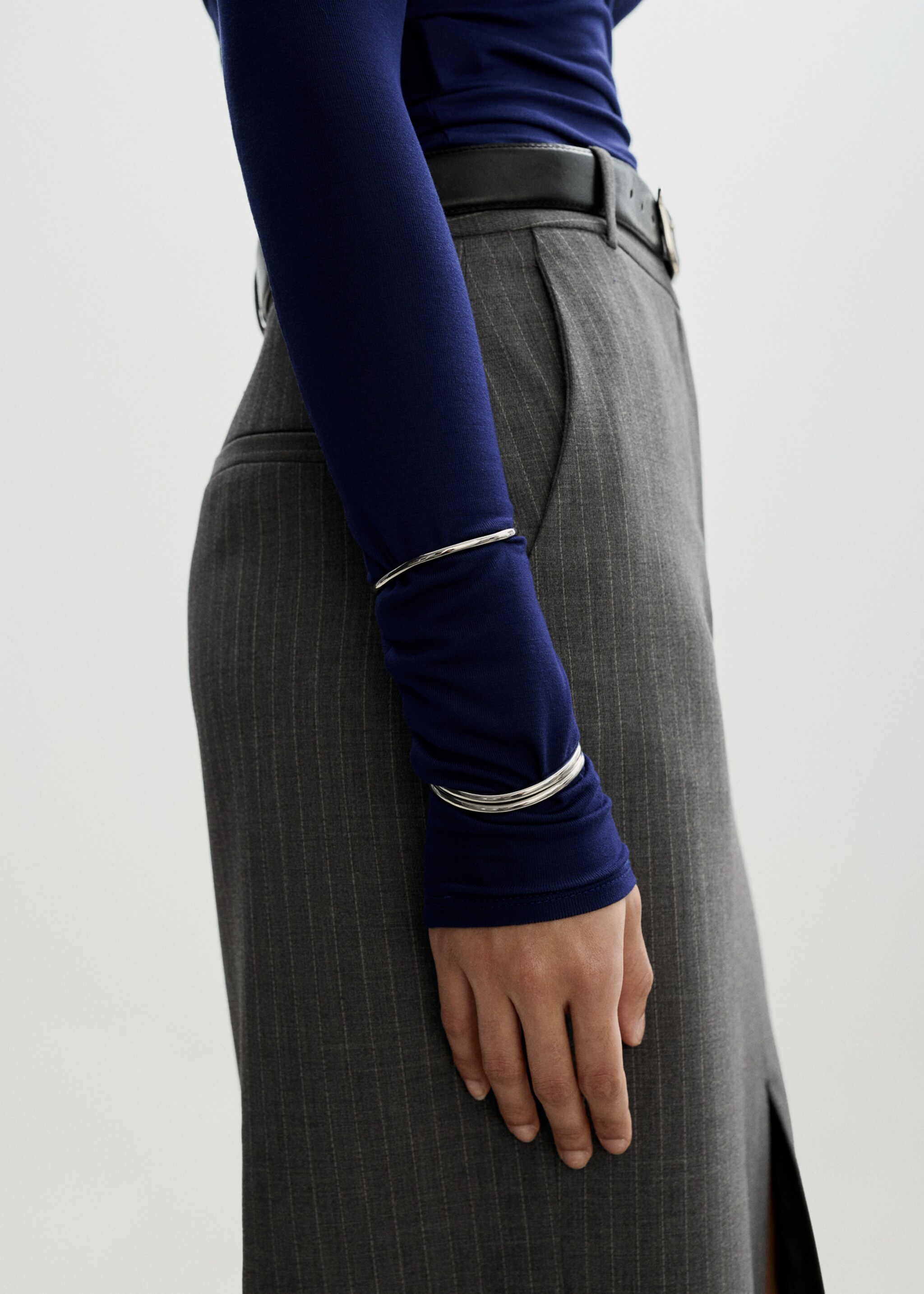 Schulterfreies T-Shirt - Detail des Artikels 6, Blau. Ref: 77074030-00.