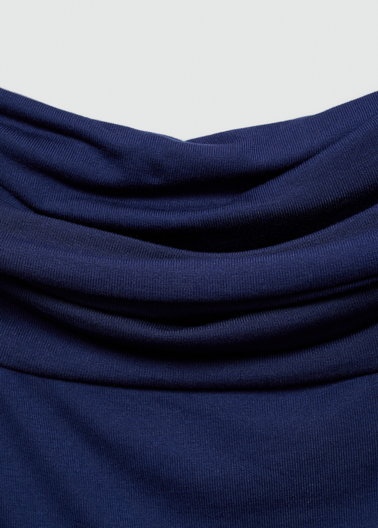 Schulterfreies T-Shirt - Detail des Artikels 8