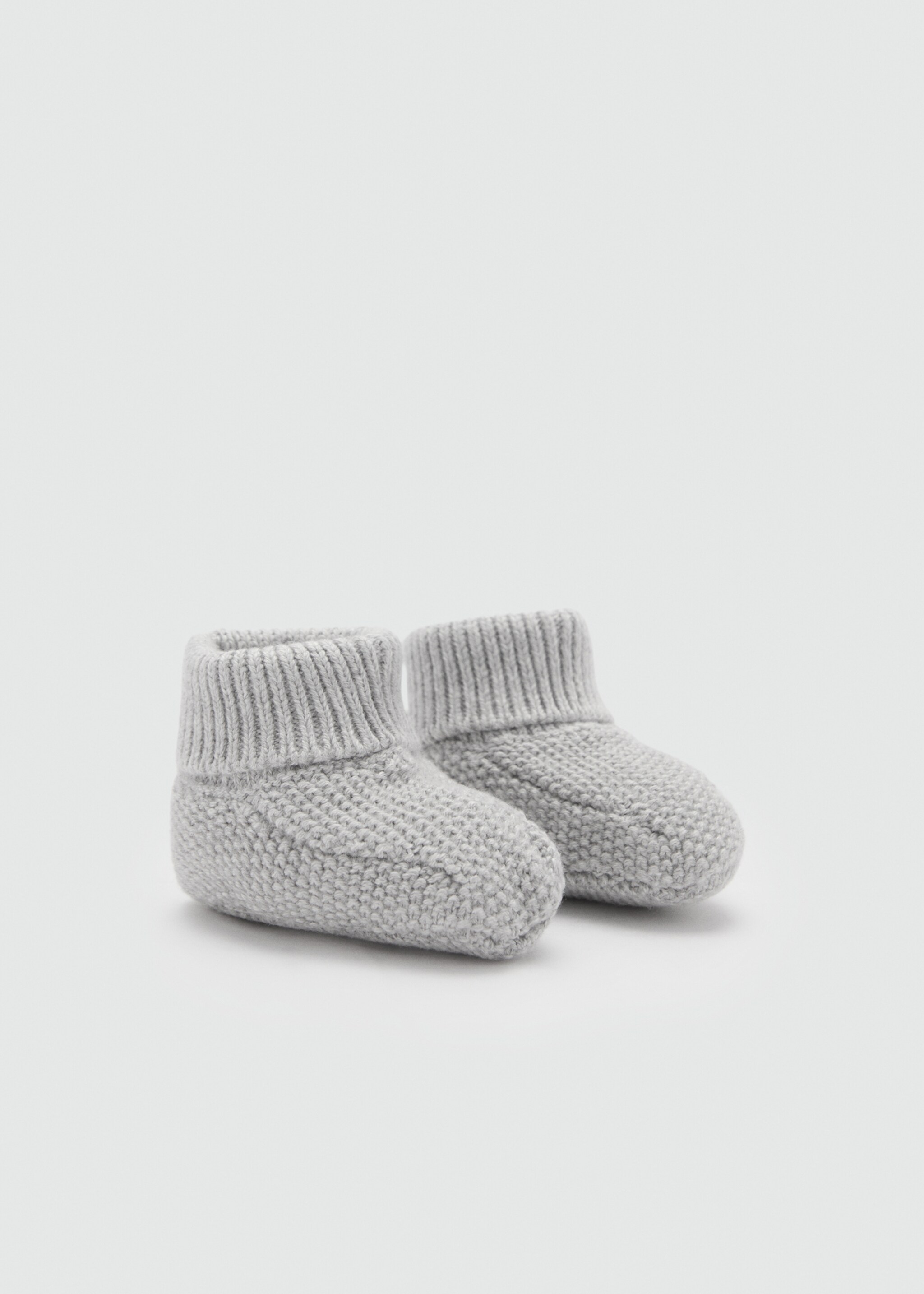 Knit bootees - Reverse of the article, Medium Heather Grey. Ref: 77074037-00.