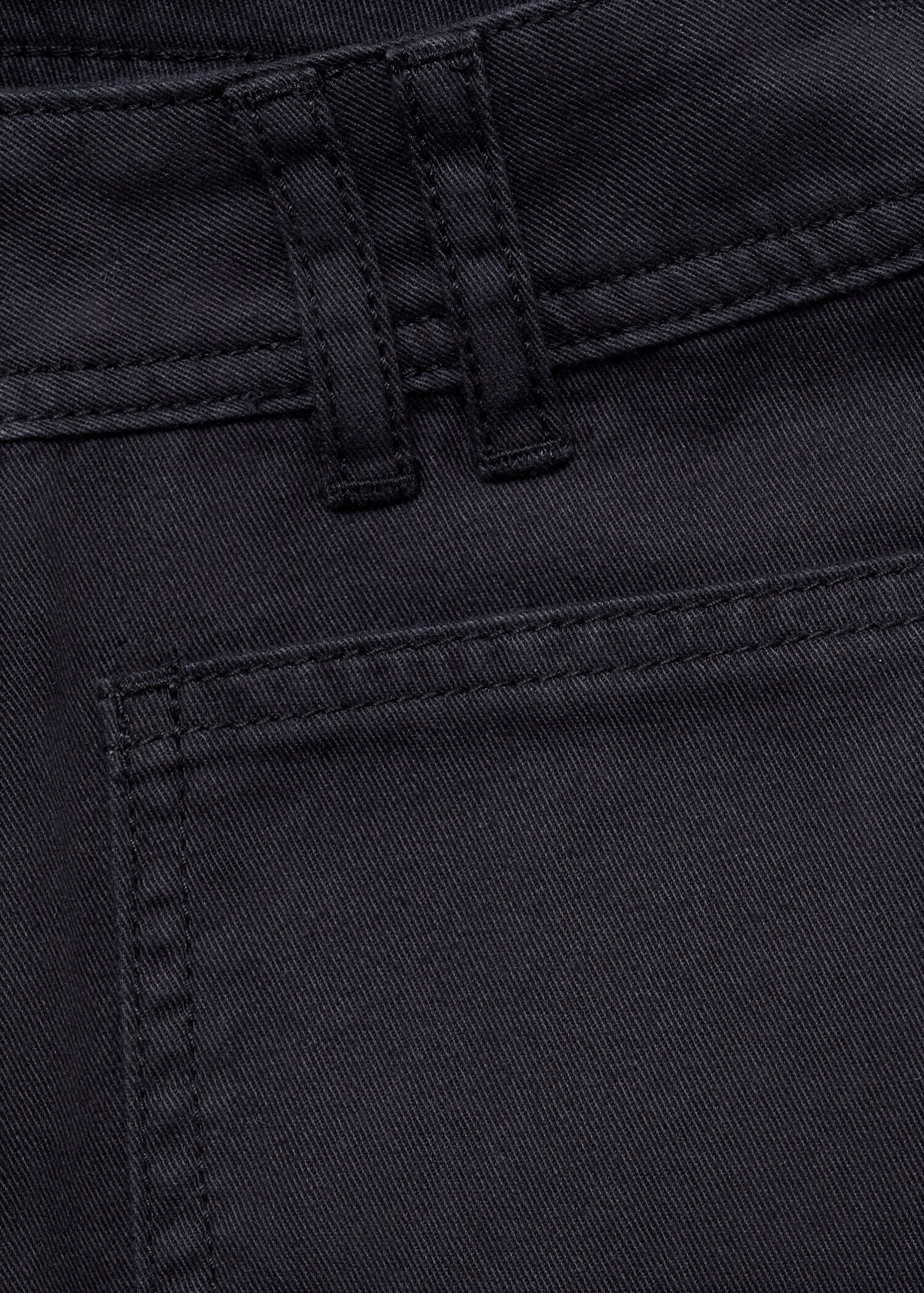 Pockets straight trousers - Details of the article 0