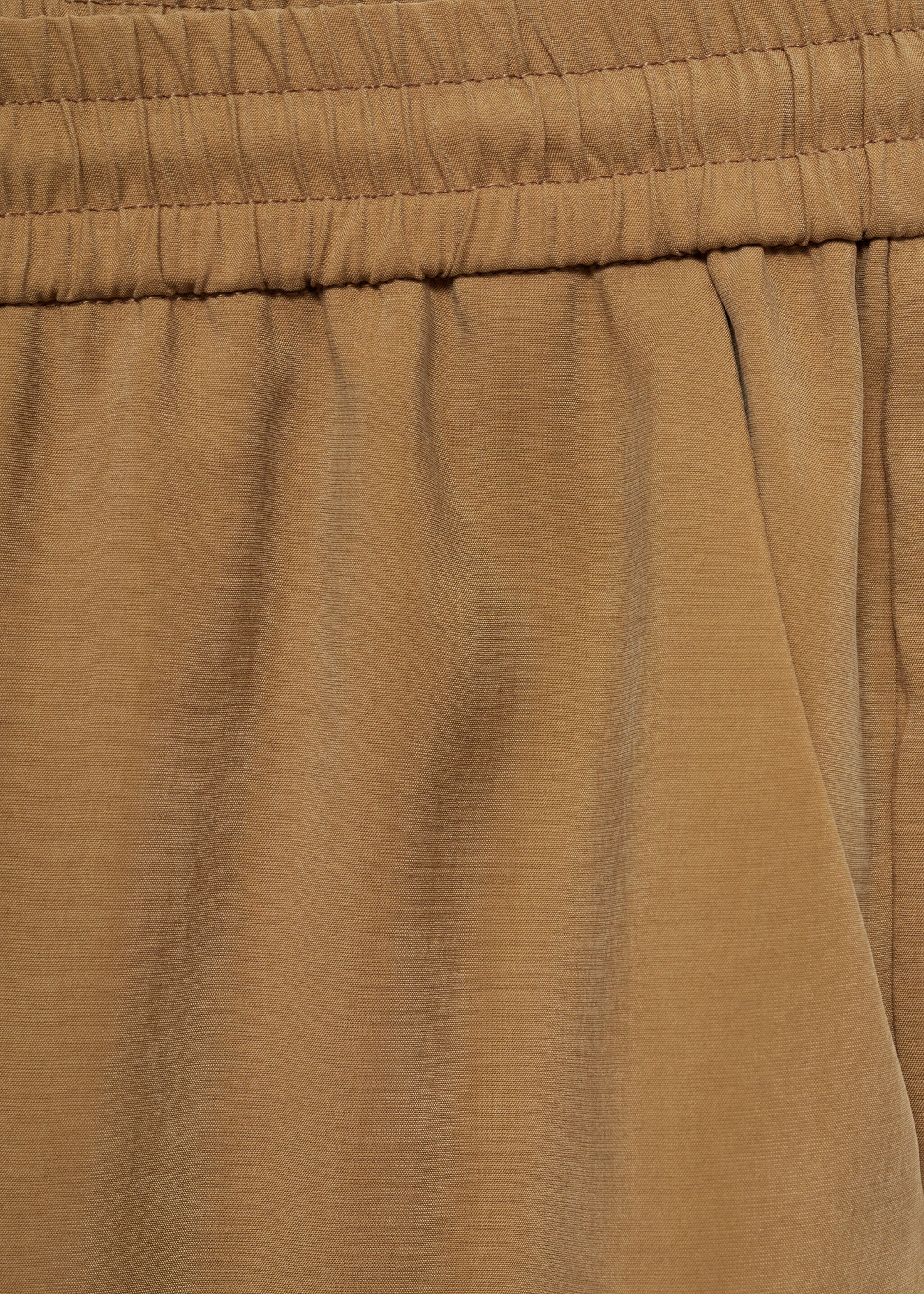 Gerade Hose aus Modal - Detail des Artikels 0, Mittelbraun. Ref: 77074053-00.