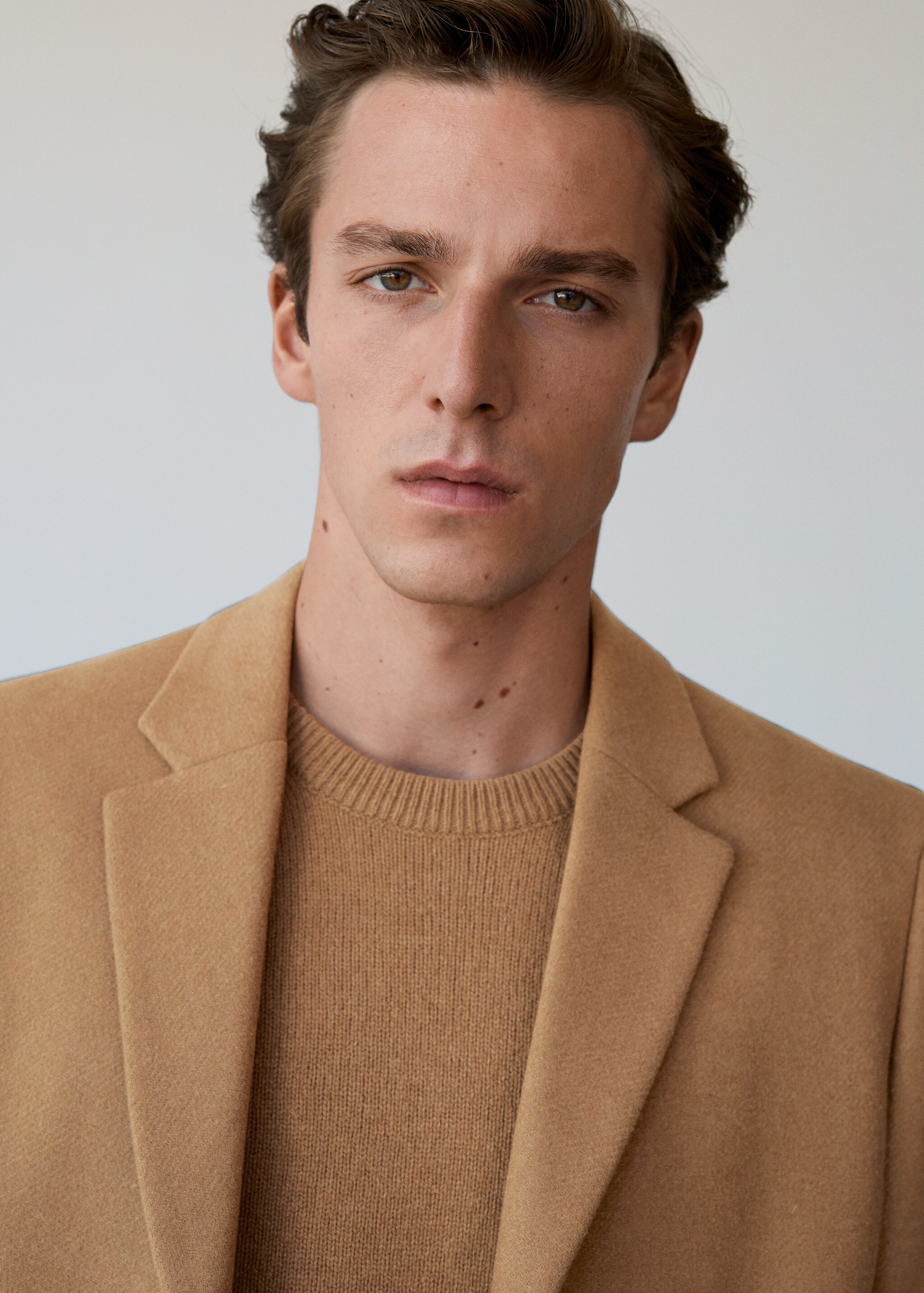 Vesta slim fit ze strečové látky - Detail zboží 1
