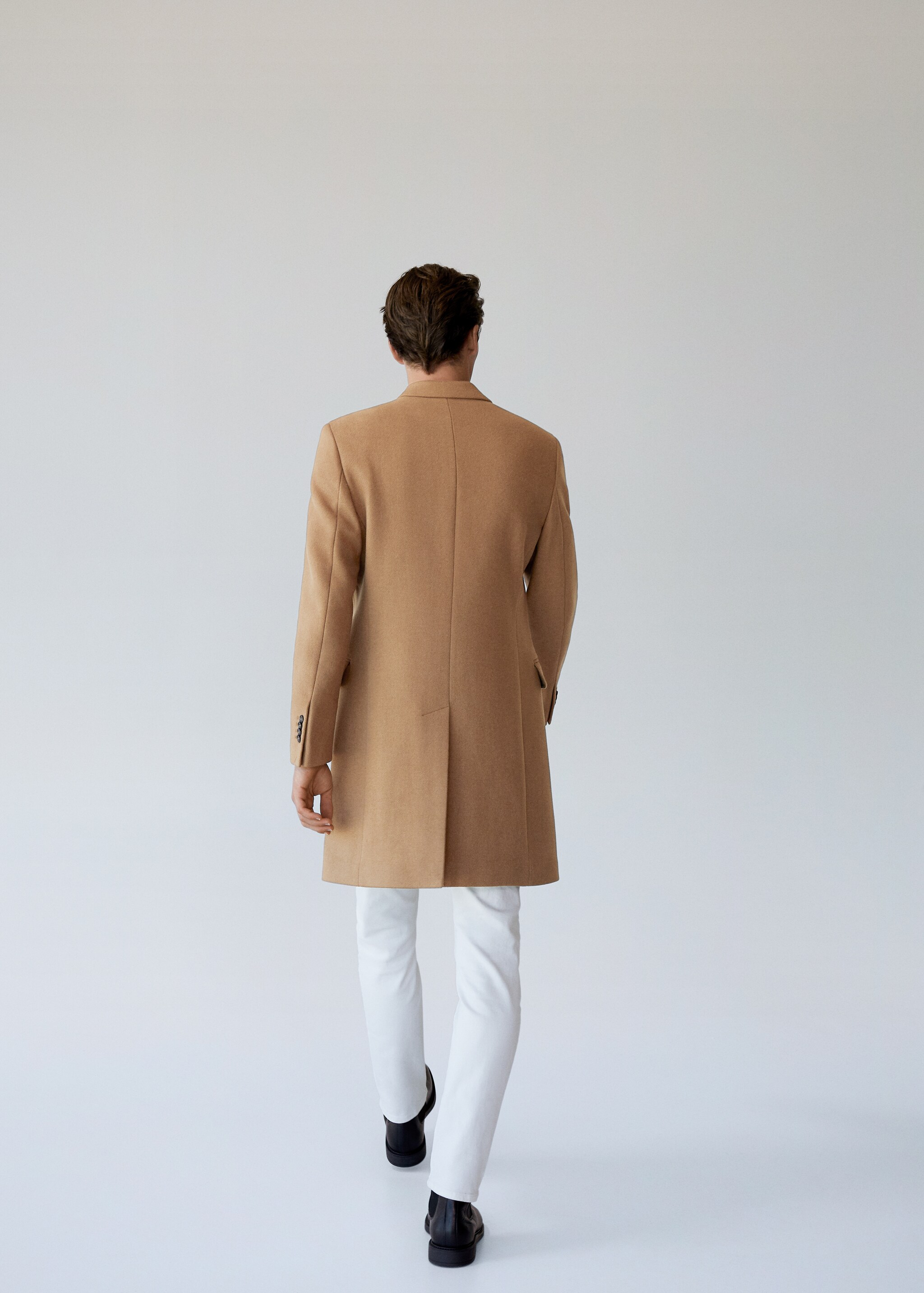 Vesta slim fit ze strečové látky - Zadní strana zboží