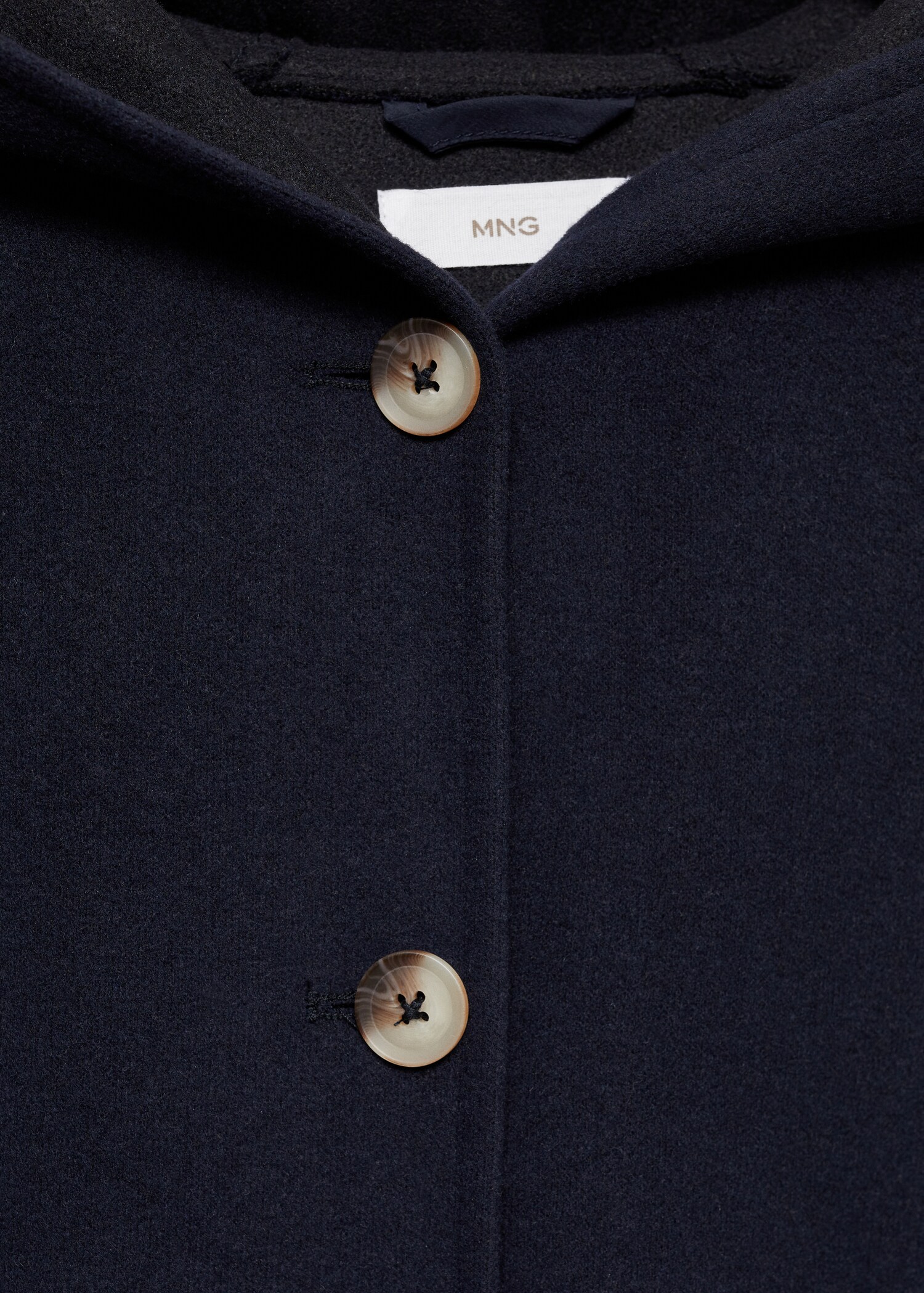 Hooded button coat - Details of the article 8