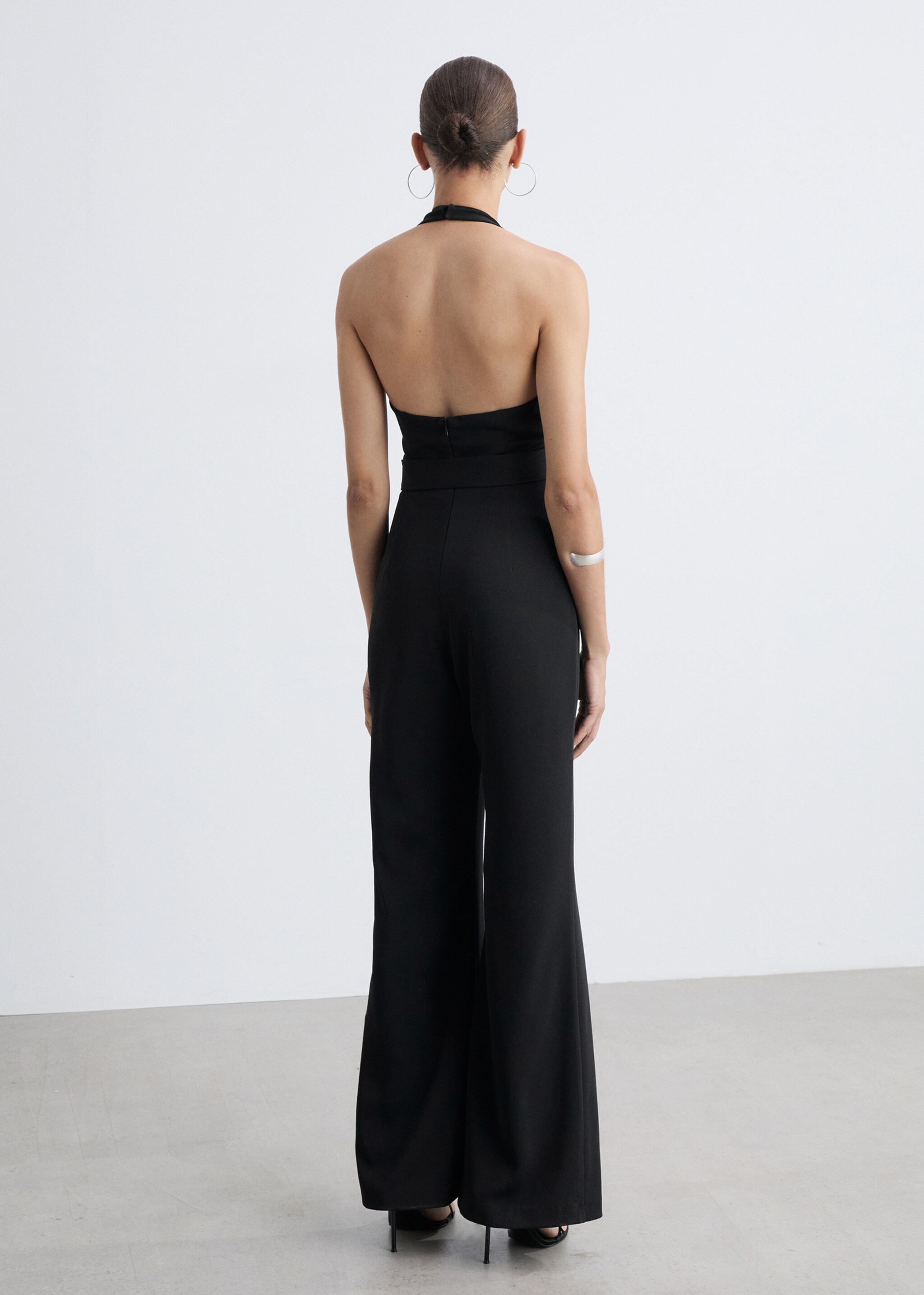 Halter-neck jumpsuit with belt - Reverse of the article, Black. Ref: 77074455-00.