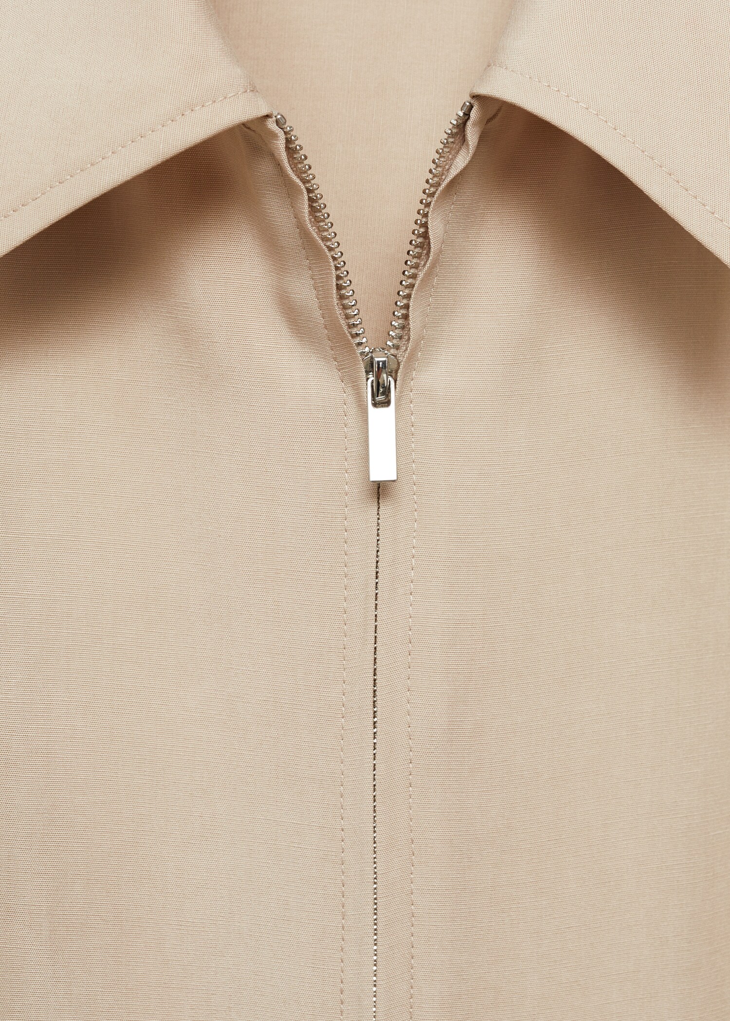 Jumpsuit lyocell skjortkrage - Detaljer om artikeln 8