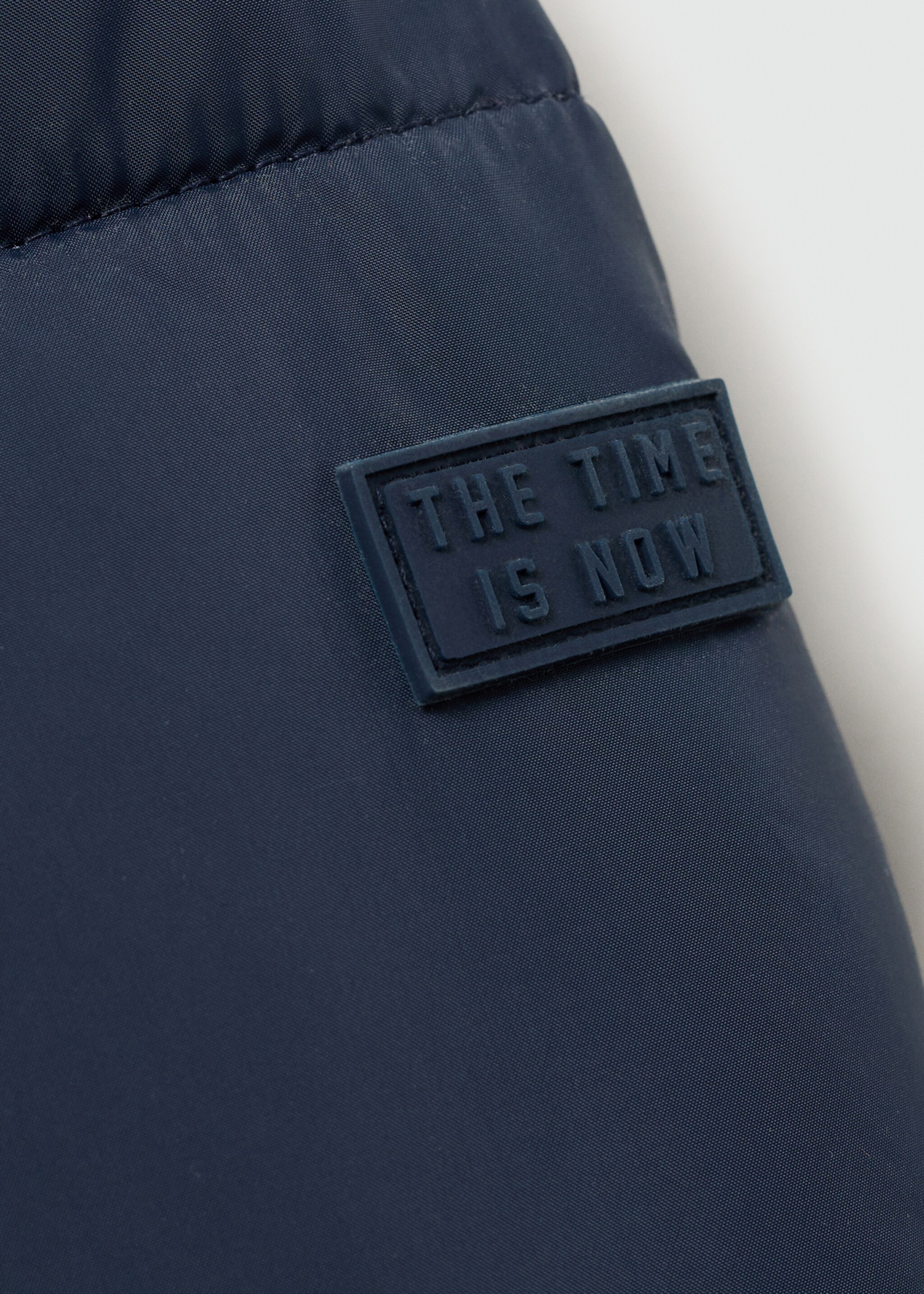 Quilted long coat - Details of the article 8, Dark Navy. Ref: 77075146-00.