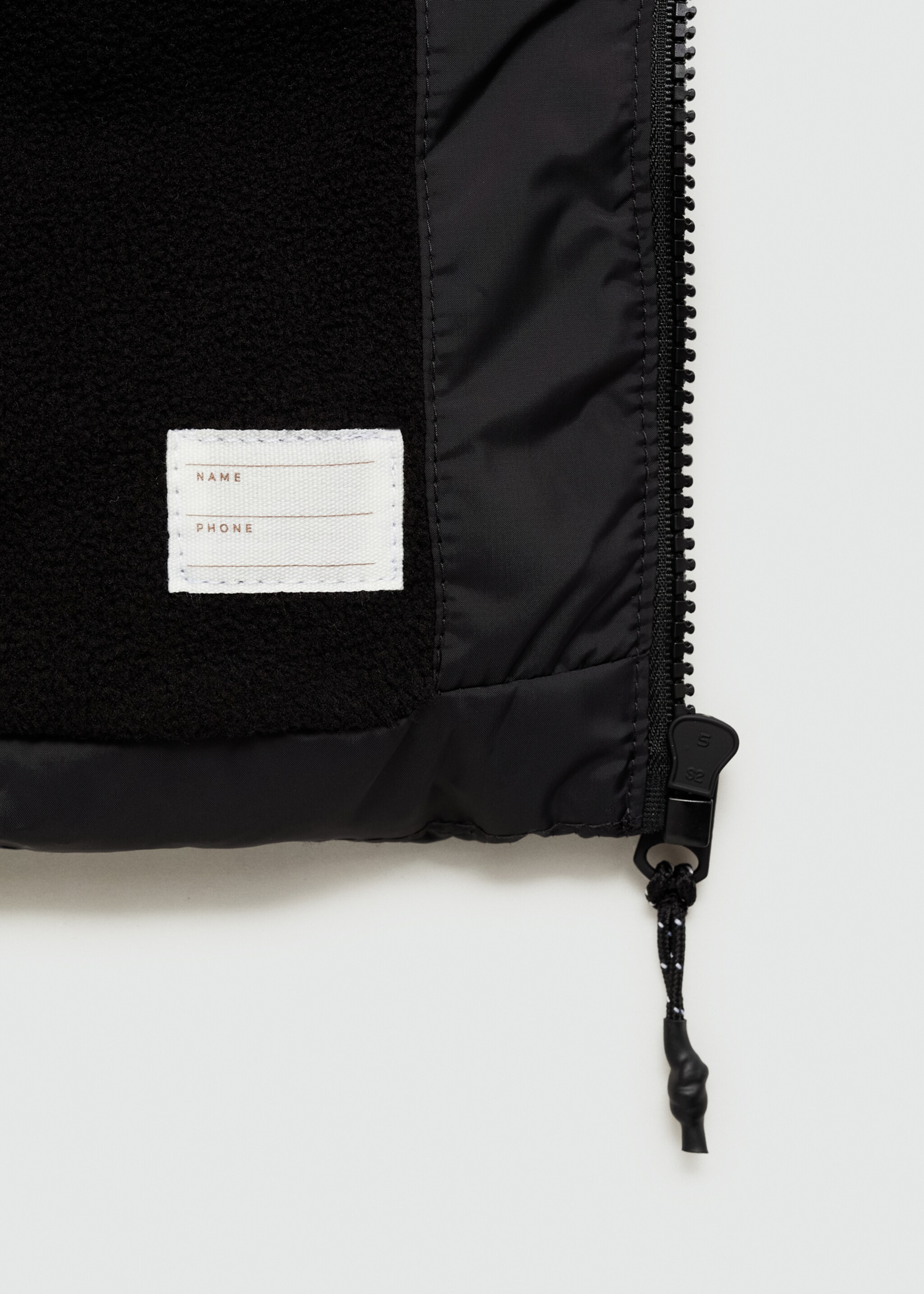 Anorak long matelassé - Détail de l'article 0, Noir. Ref: 77075146-00.