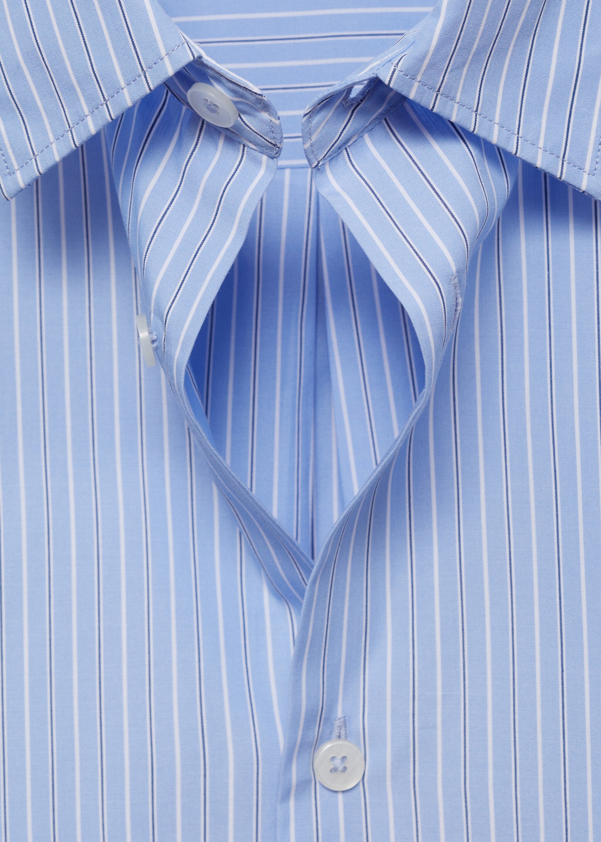 Gestreiftes Hemd aus 100 % Baumwolle - Detail des Artikels 8, Blau. Ref: 77075632-00.