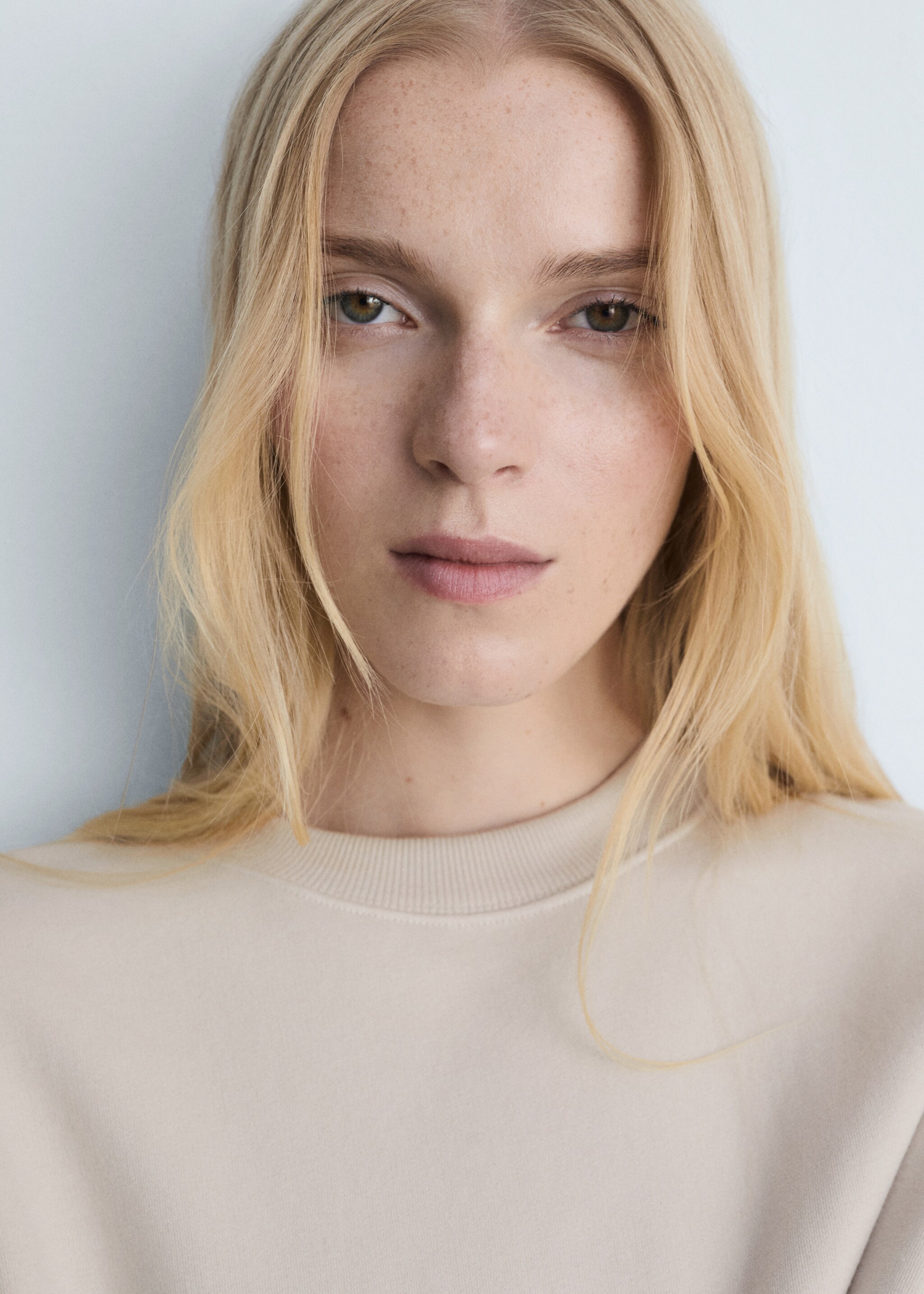 Plush cotton sweatshirt - Details of the article 1