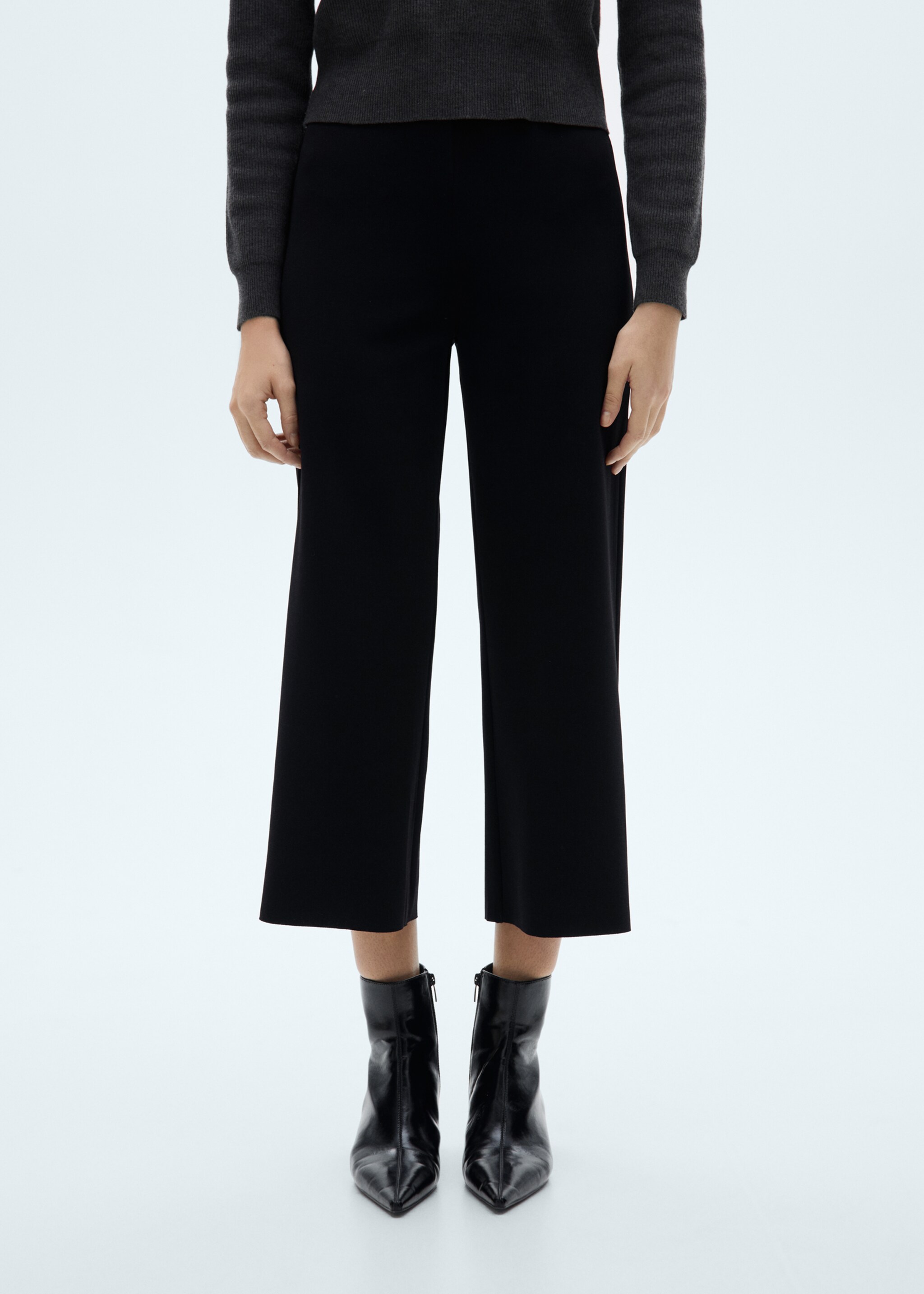 Flowy straight-fit trousers - Medium plane