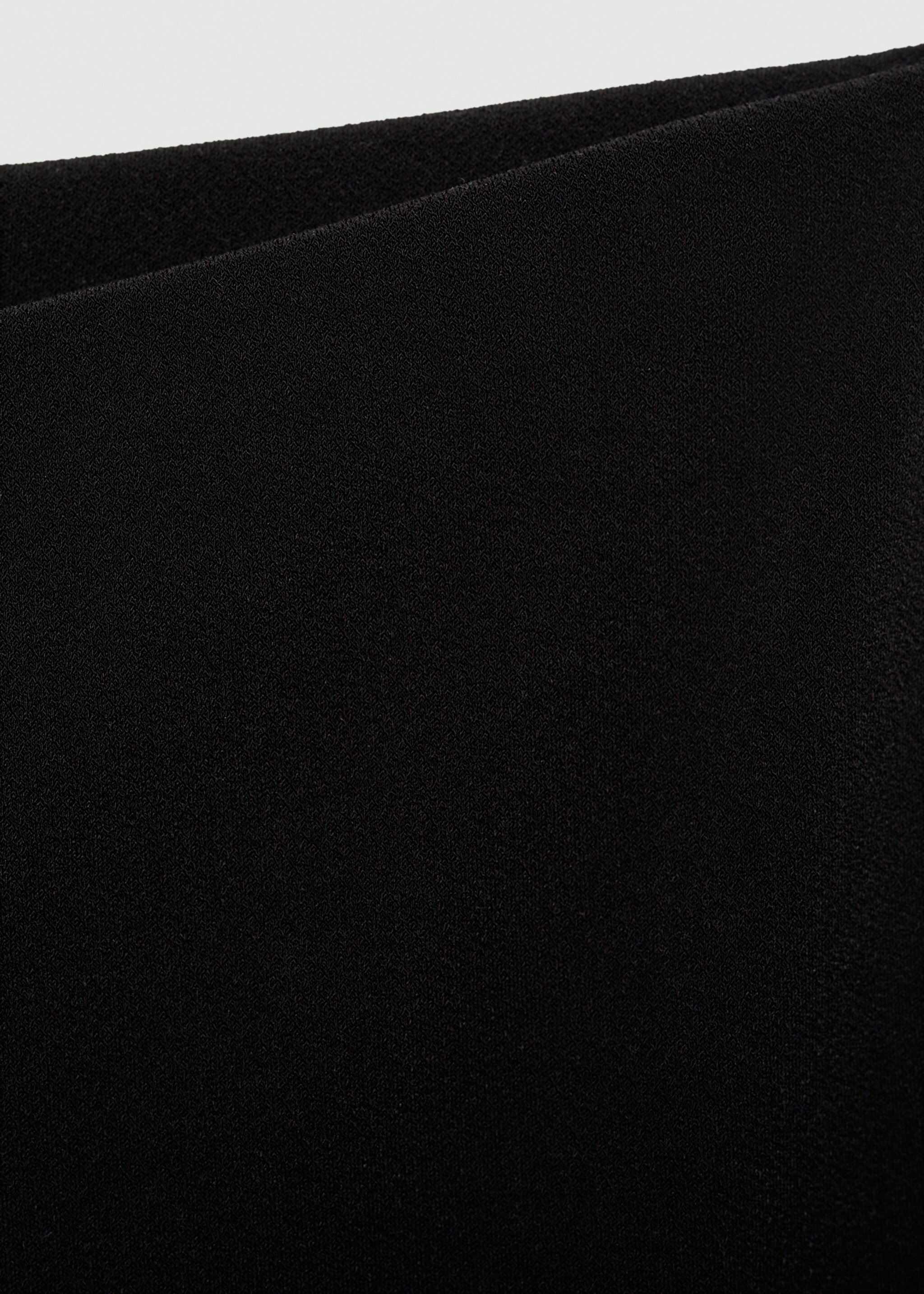 Flowy straight-fit trousers - Details of the article 8
