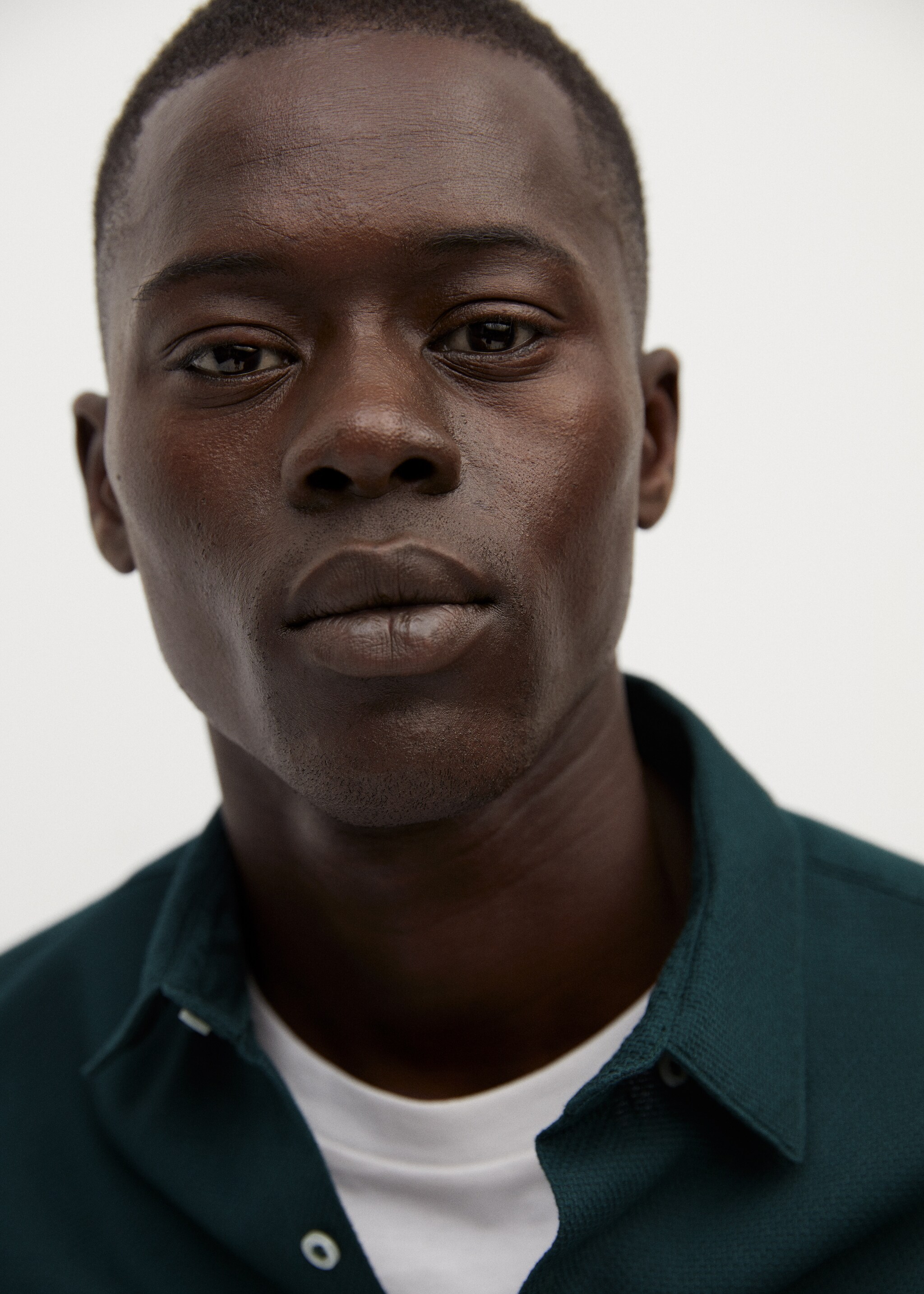 Slim-fit textured cotton shirt - Details of the article 2