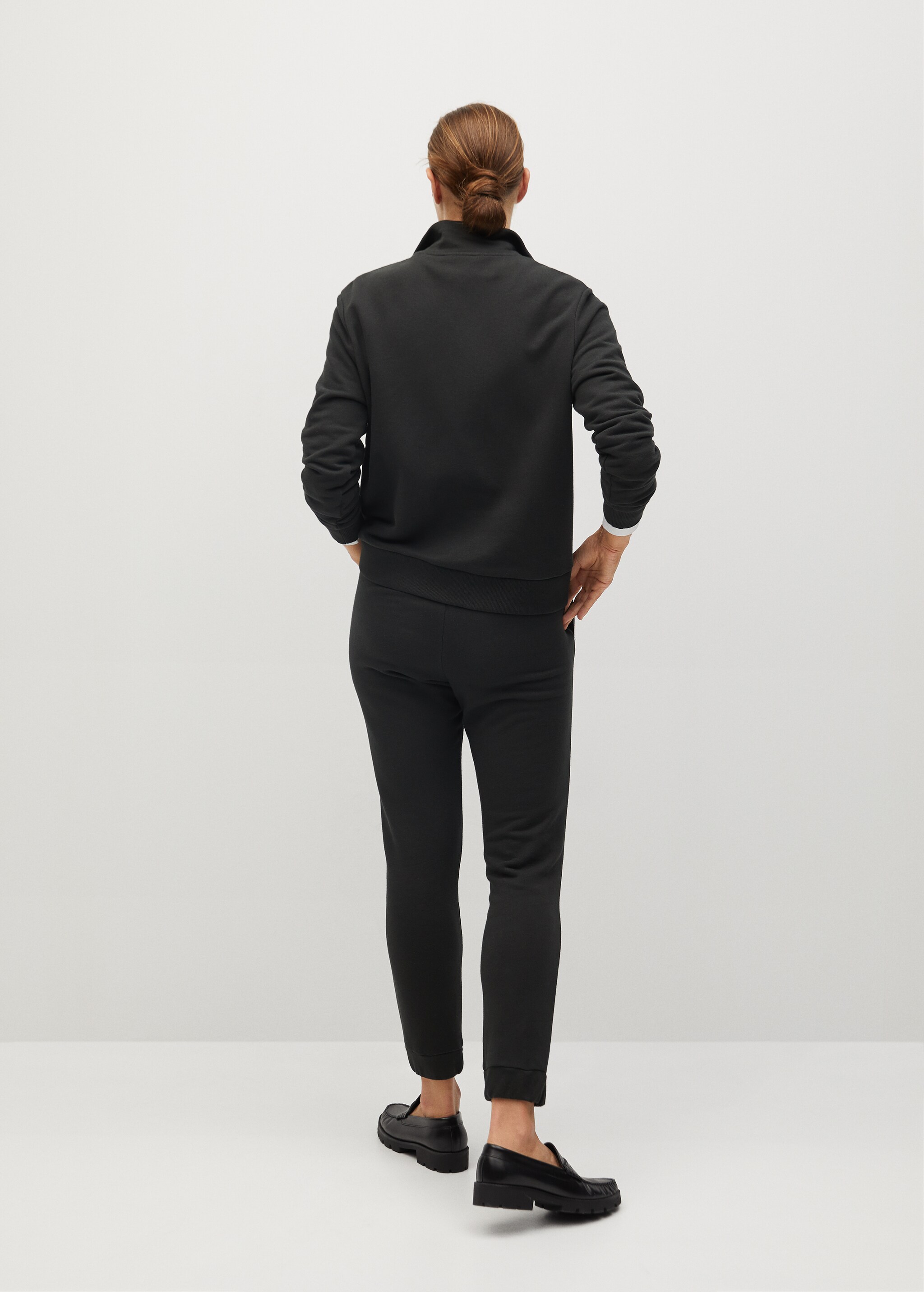 Pantalón jogger algodón - Reverso del artículo