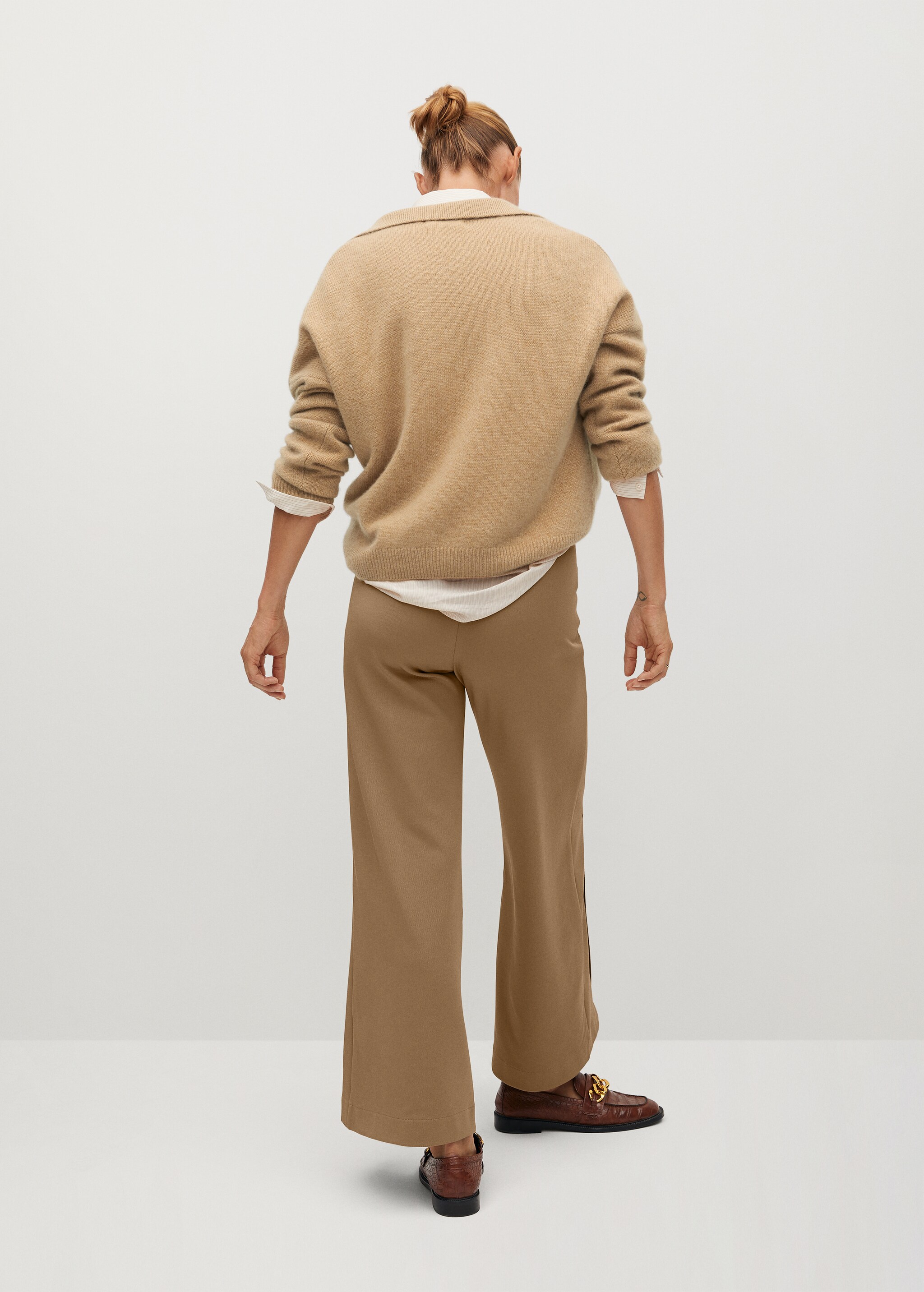 Pantalón recto pinzas - Reverso del artículo