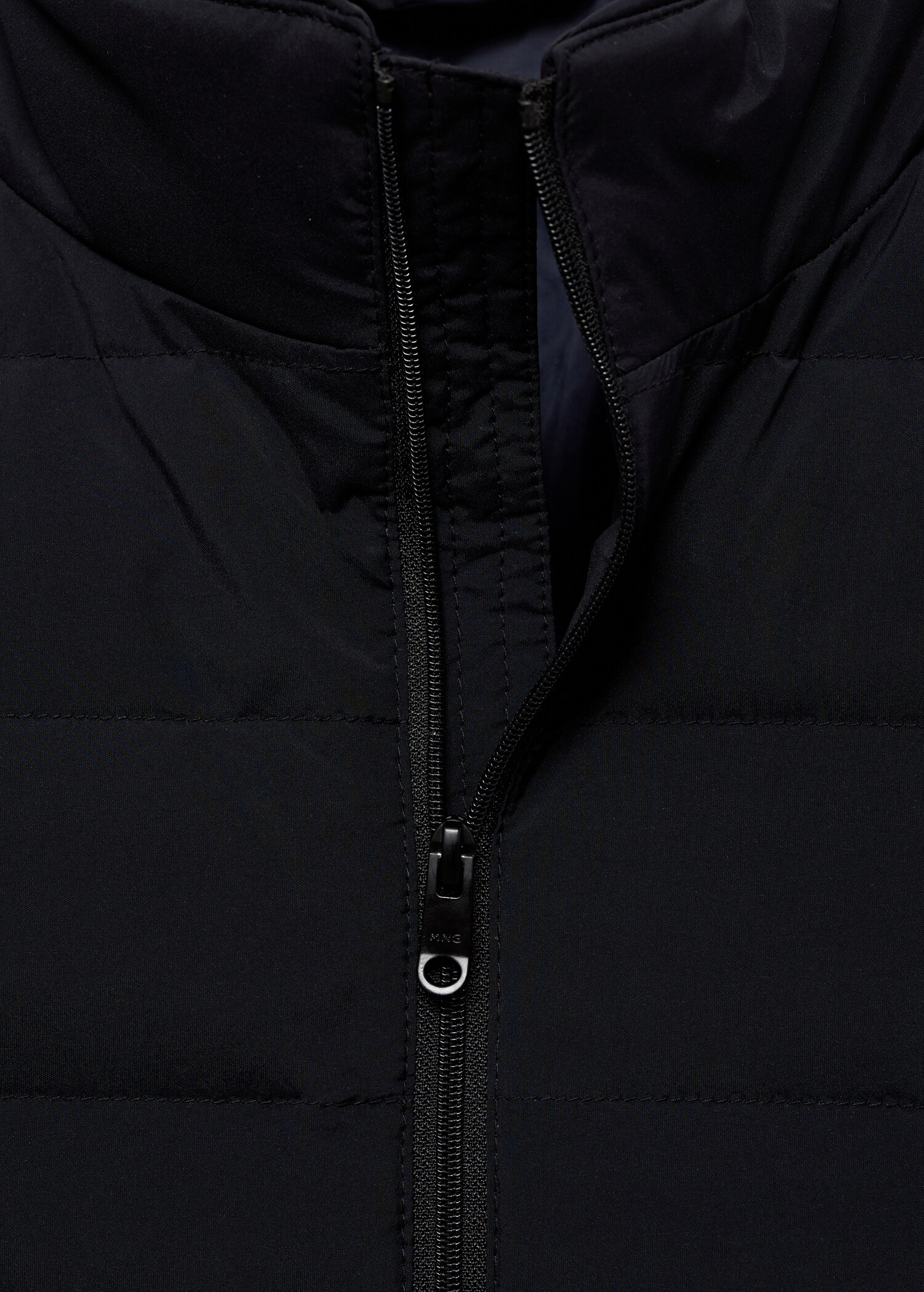 Quilted jacket with feather filling - Details of the article 8
