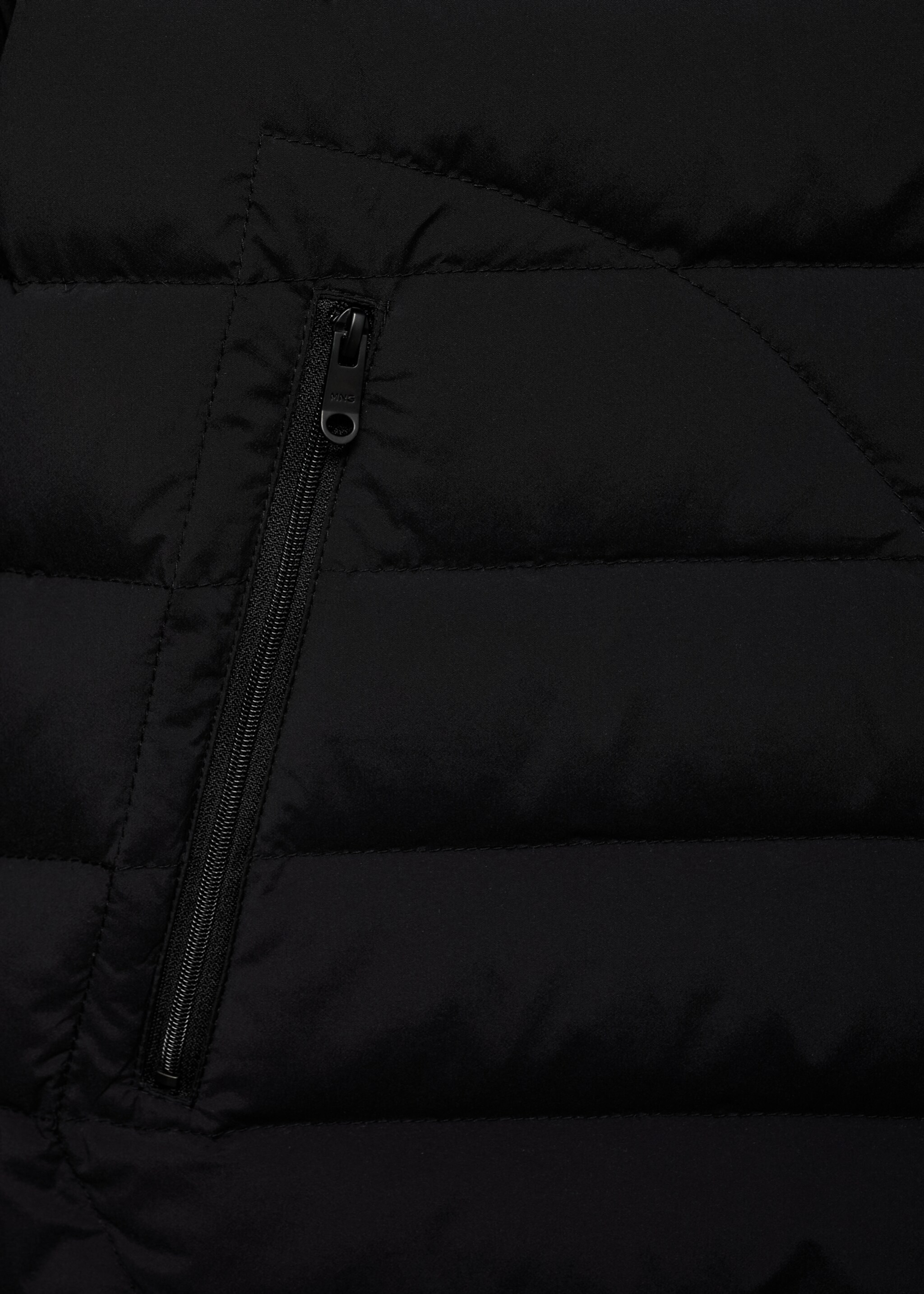Quilted jacket with feather filling - Details of the article 8, Black. Ref: 77075959-00.
