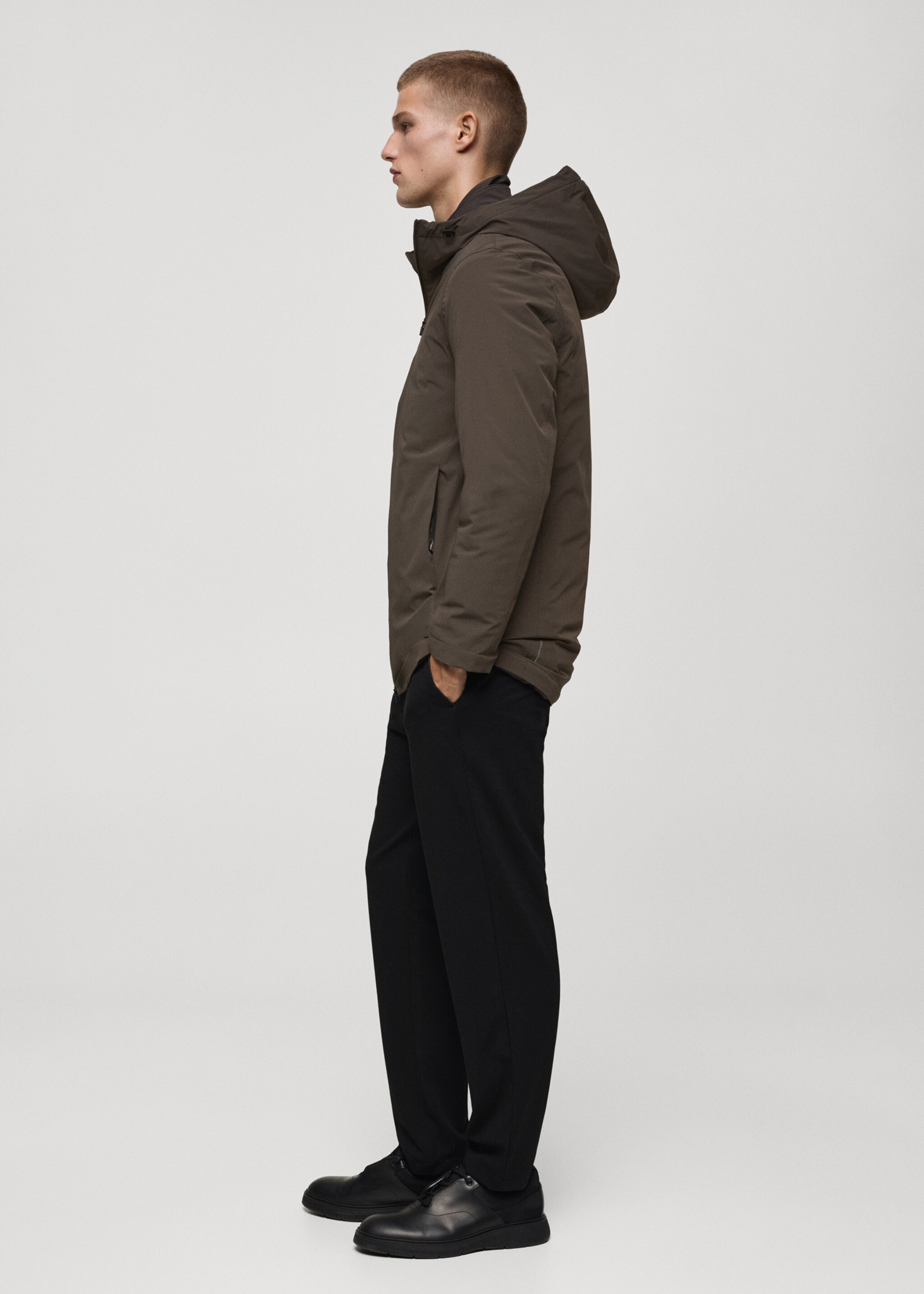 Thermore® waterproof quilted barn jacket with Thermore® padding - Details of the article 2, Brown. Ref: 77075960-00.