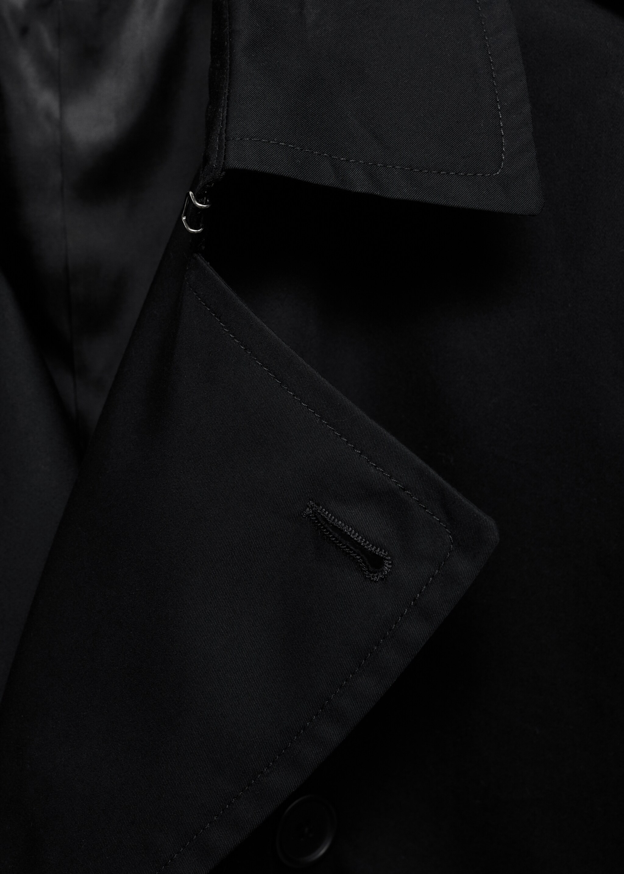 Water-repellent belted trench coat - Details of the article 0, Black. Ref: 77075961-00.