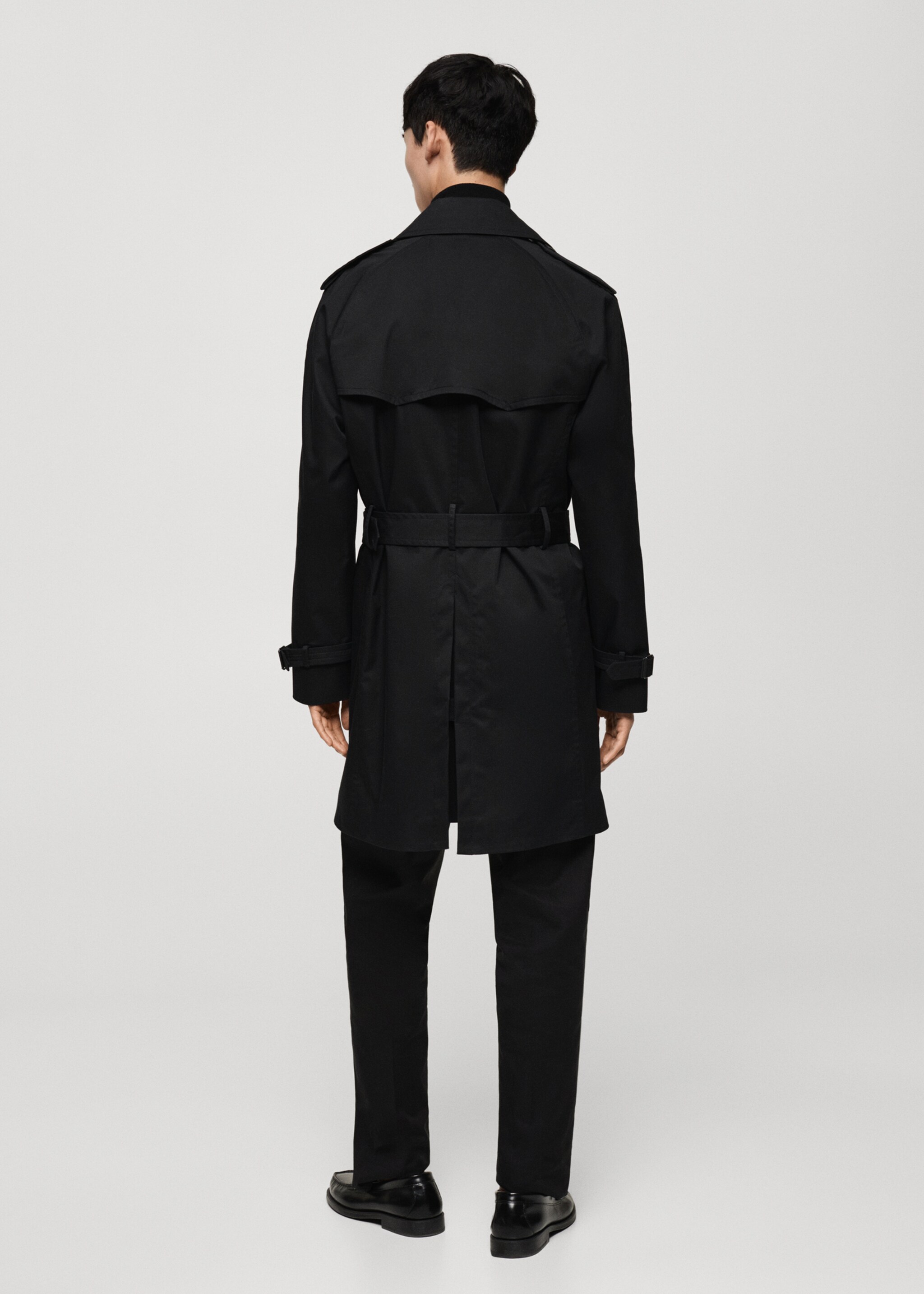Water-repellent belted trench coat - Reverse of the article, Black. Ref: 77075961-00.