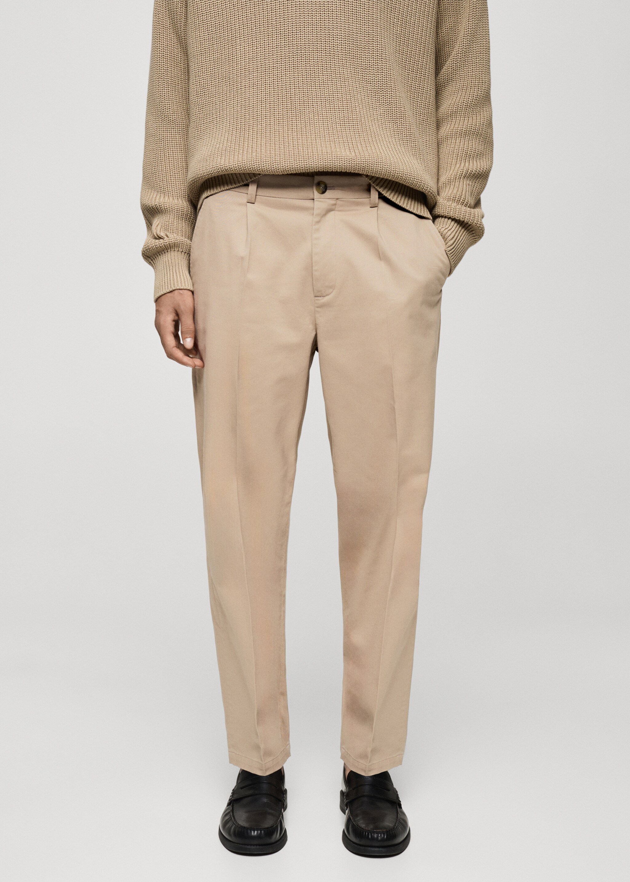Regular Fit Bundfaltenhose aus Baumwolle - Mittlere Ansicht, Ecru. Ref: 77075962-00.