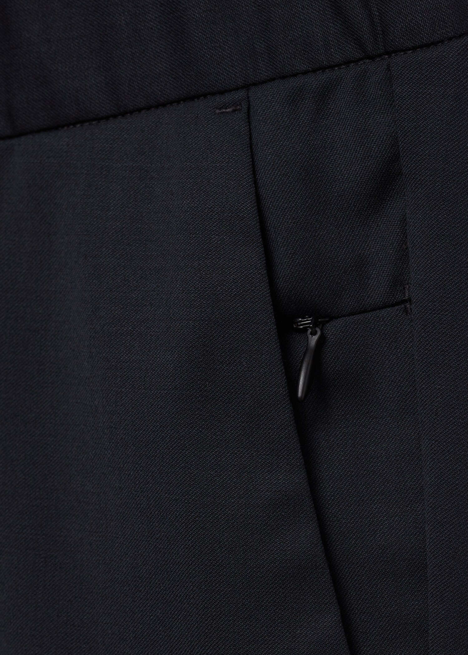 Coolmax® stretch-fabric slim-fit pants - Details of the article 0