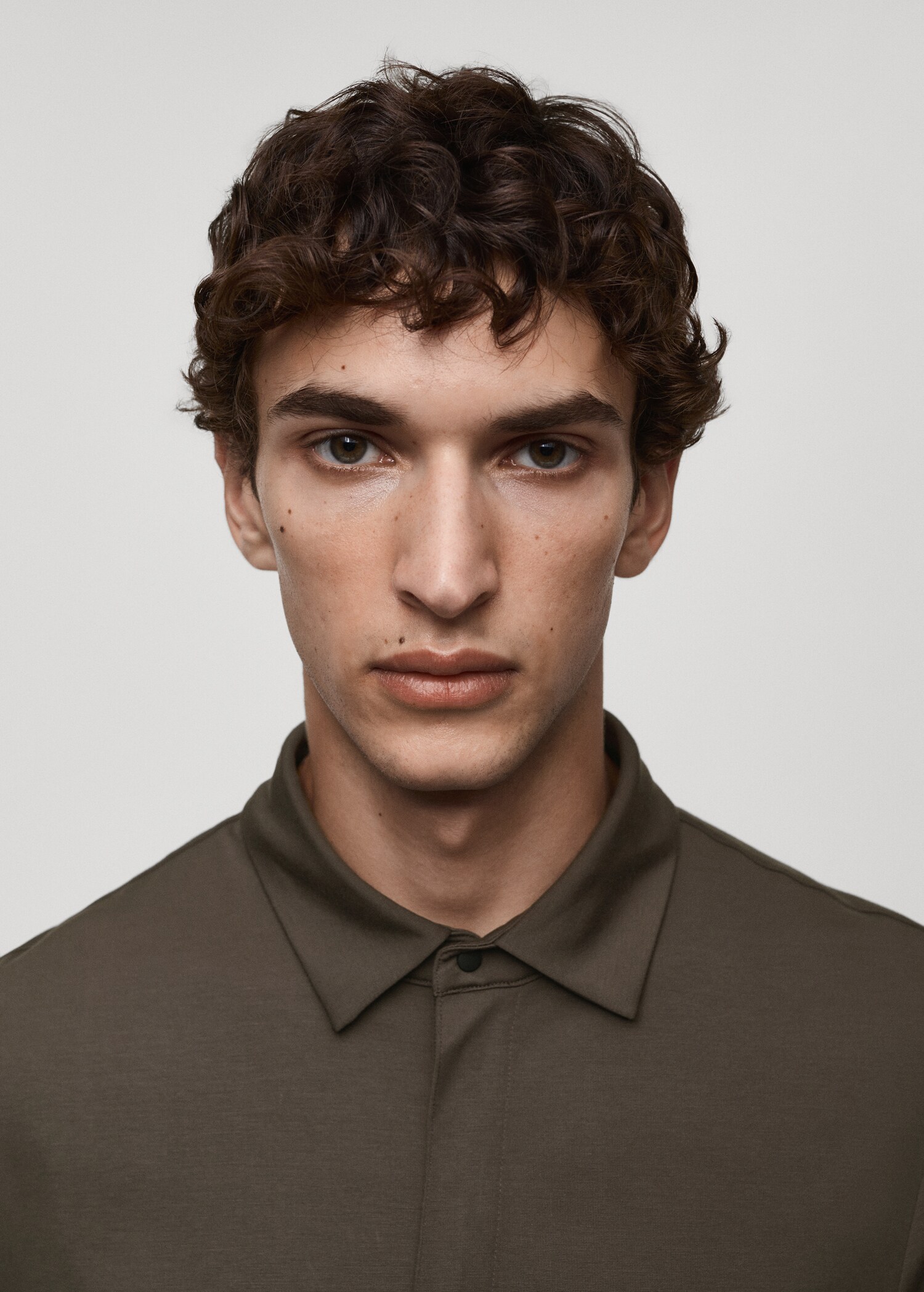 Stretch-fabric technical polo shirt - Details of the article 1