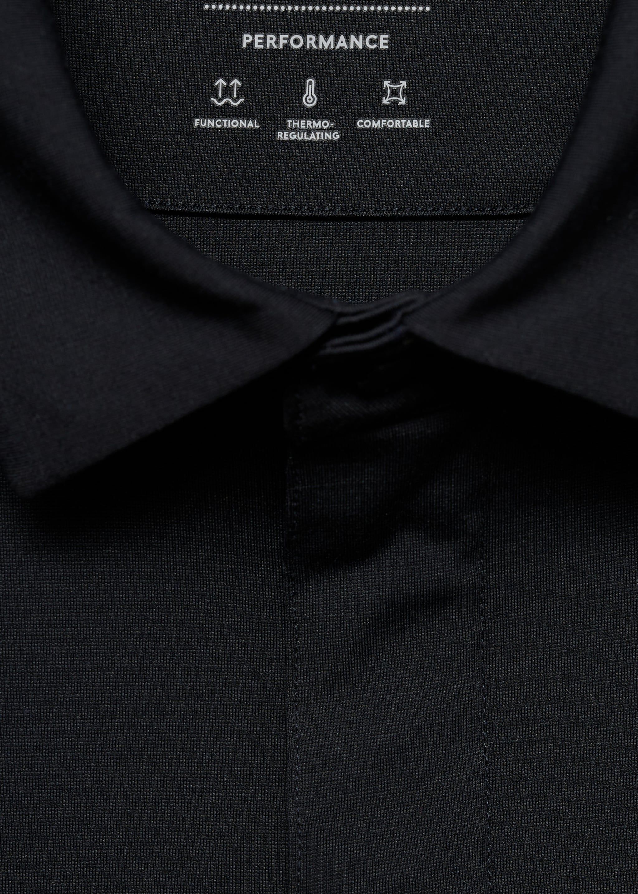 Polo tejido comfort stretch - Detalle del artículo 8, Azul marino oscuro. Ref: 77075966-00.