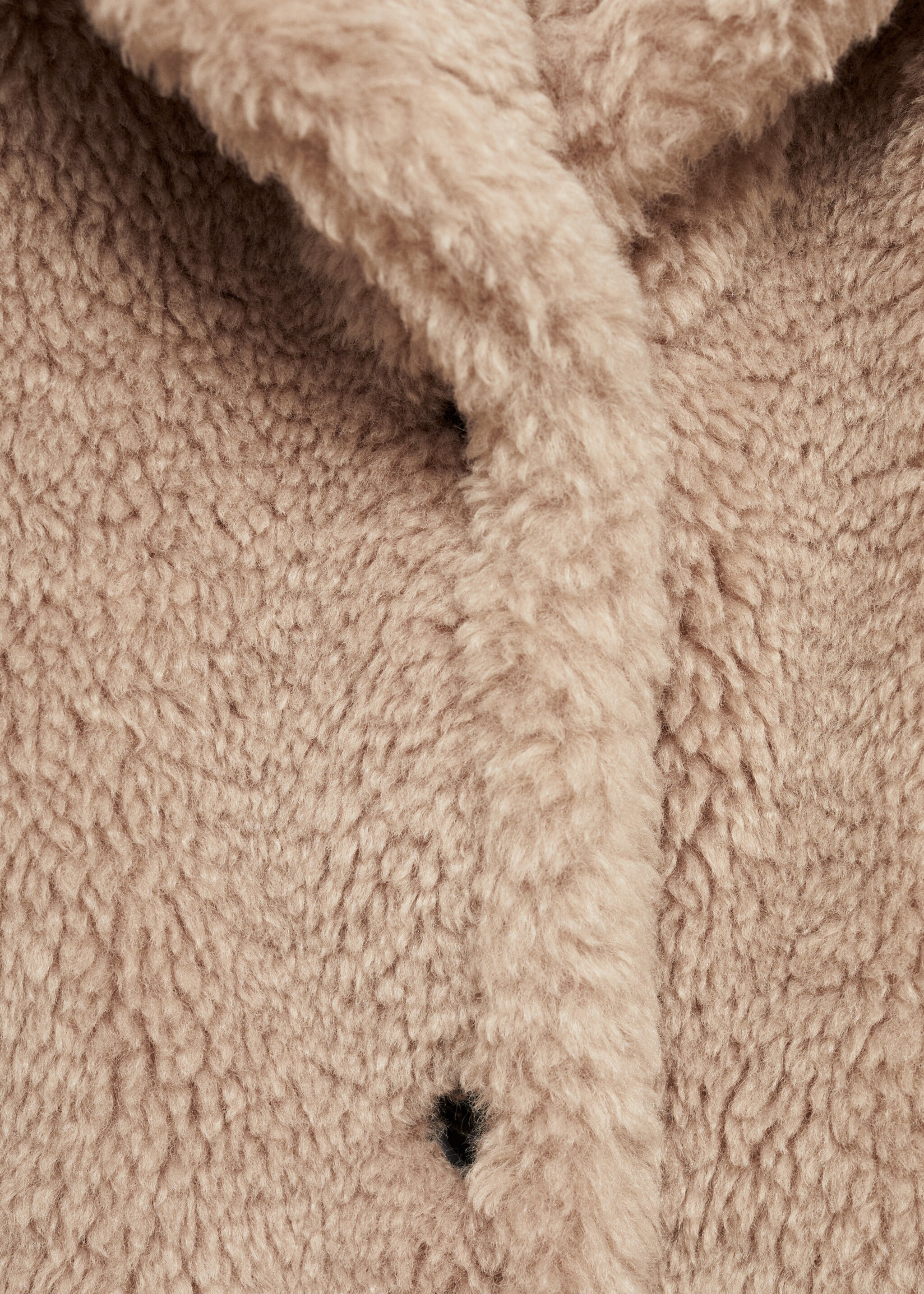 Shearling-effect coat - Details of the article 8, Medium Brown. Ref: 77075974-00.