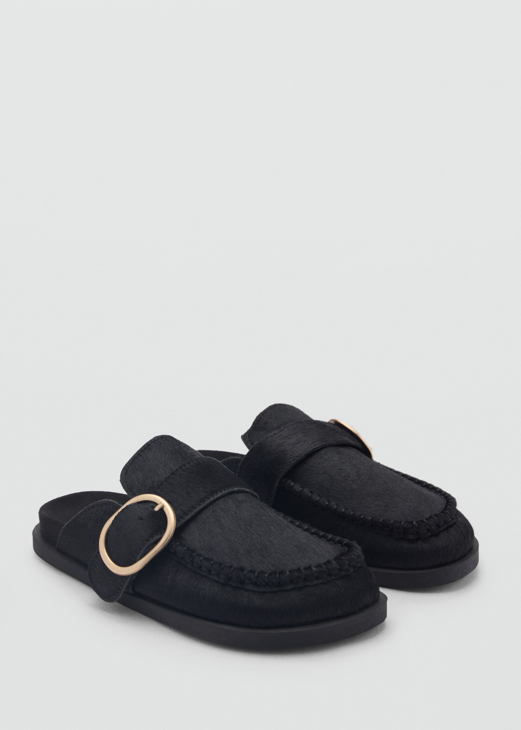 Leather clogs with buckle - Medium plane, Black. Ref: 77075975-00.