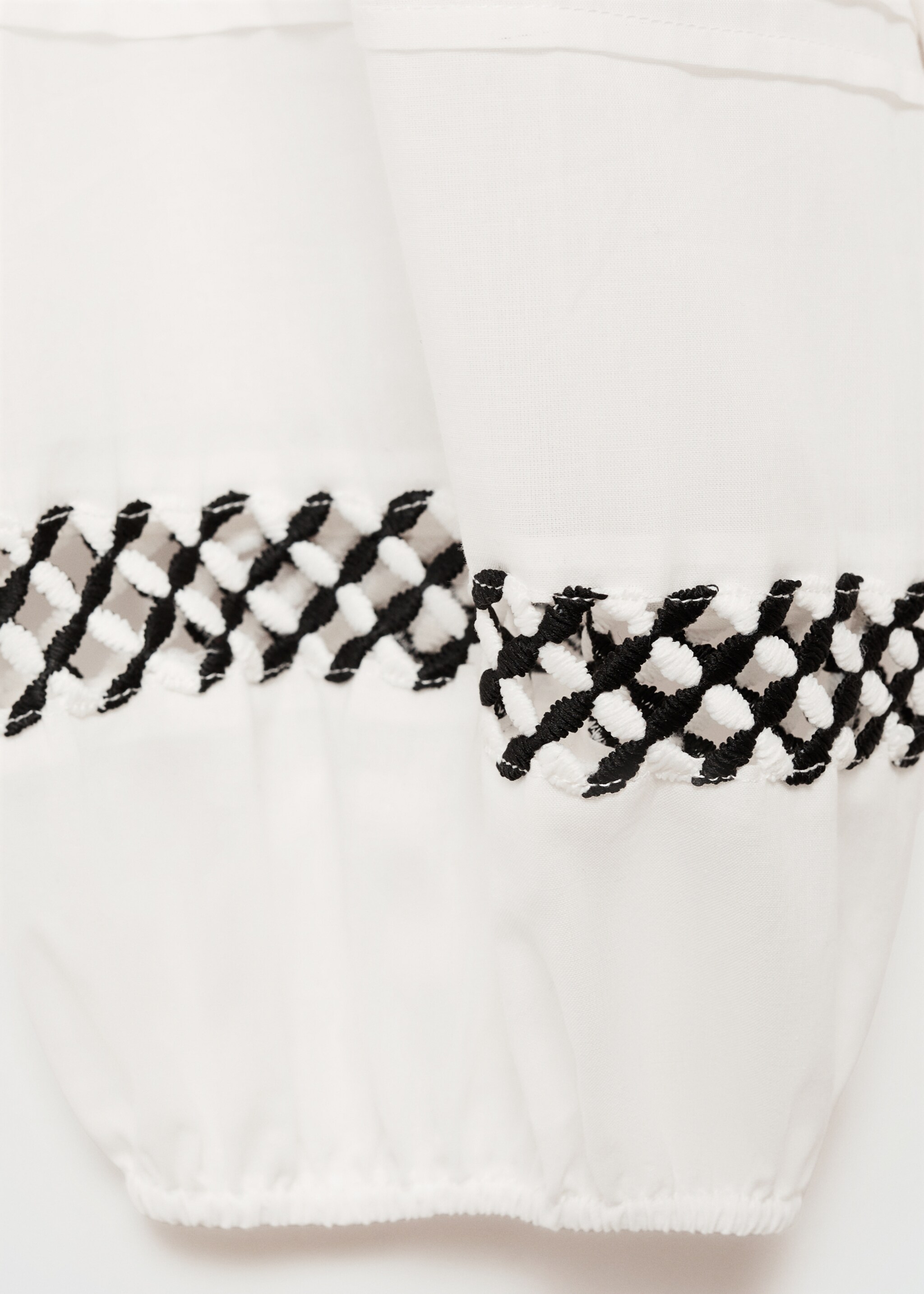 Cotton dress with embroidered details - Details of the article 0