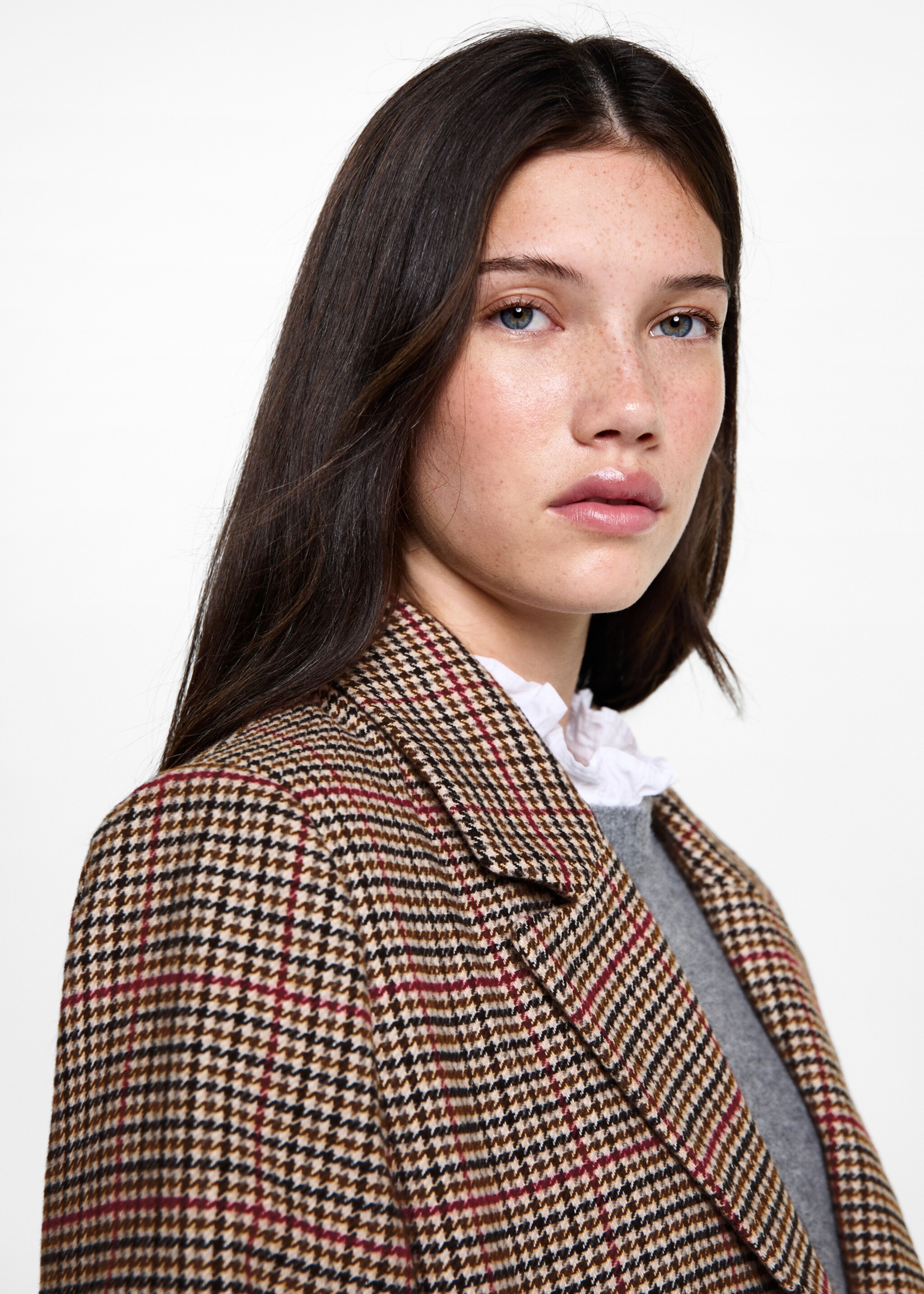 Houndstooth coat - Details of the article 1, Beige. Ref: 77076000-00.