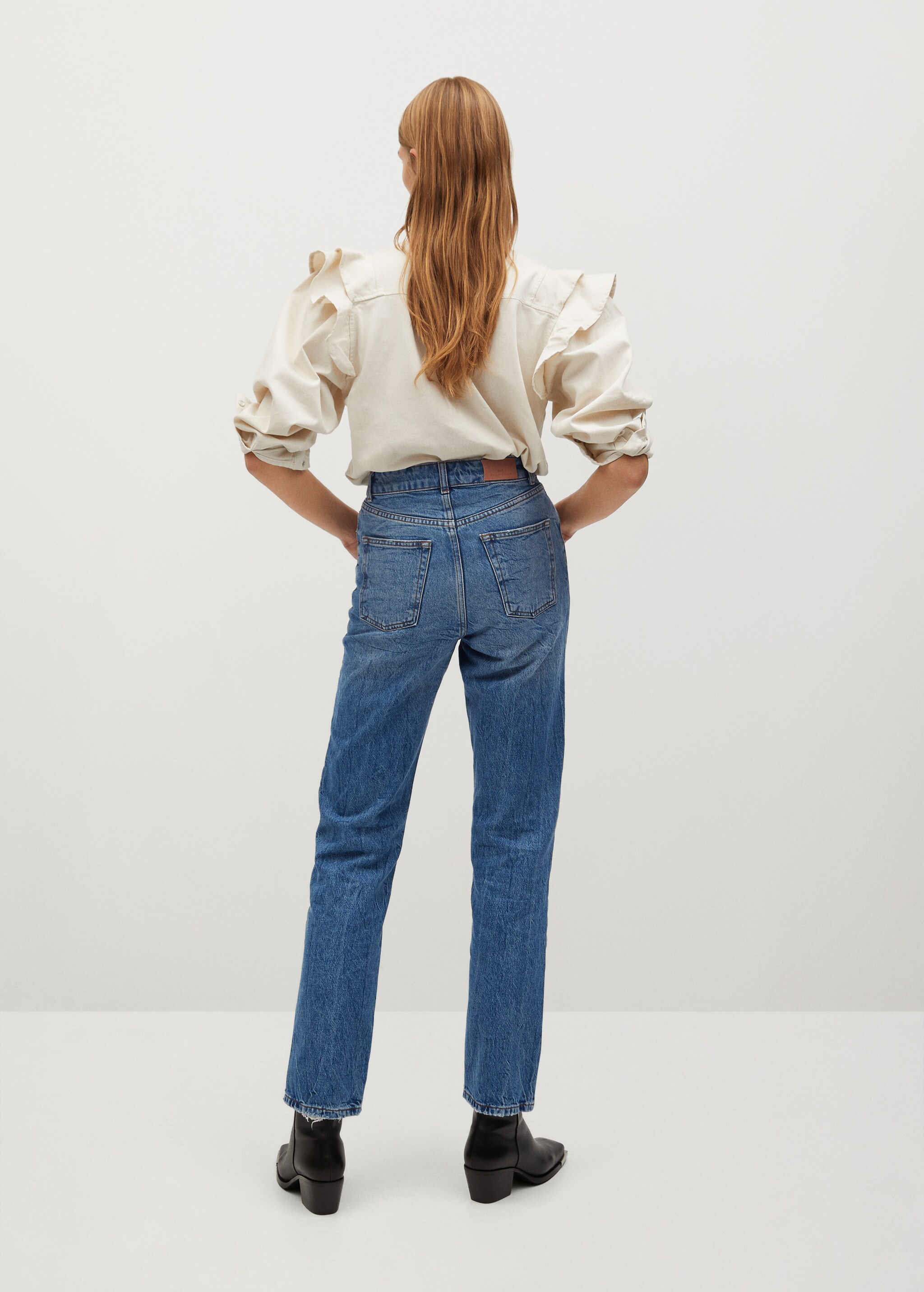 Relaxed Jeans in Used-Optik - Rückseite des Artikels