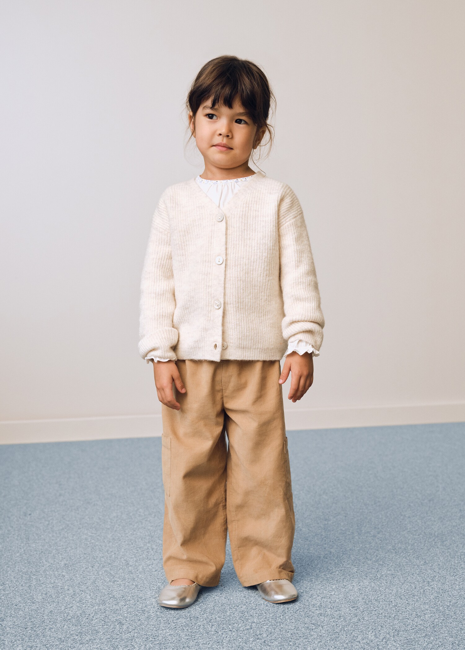 Corduroy cargo pants - Details of the article 5