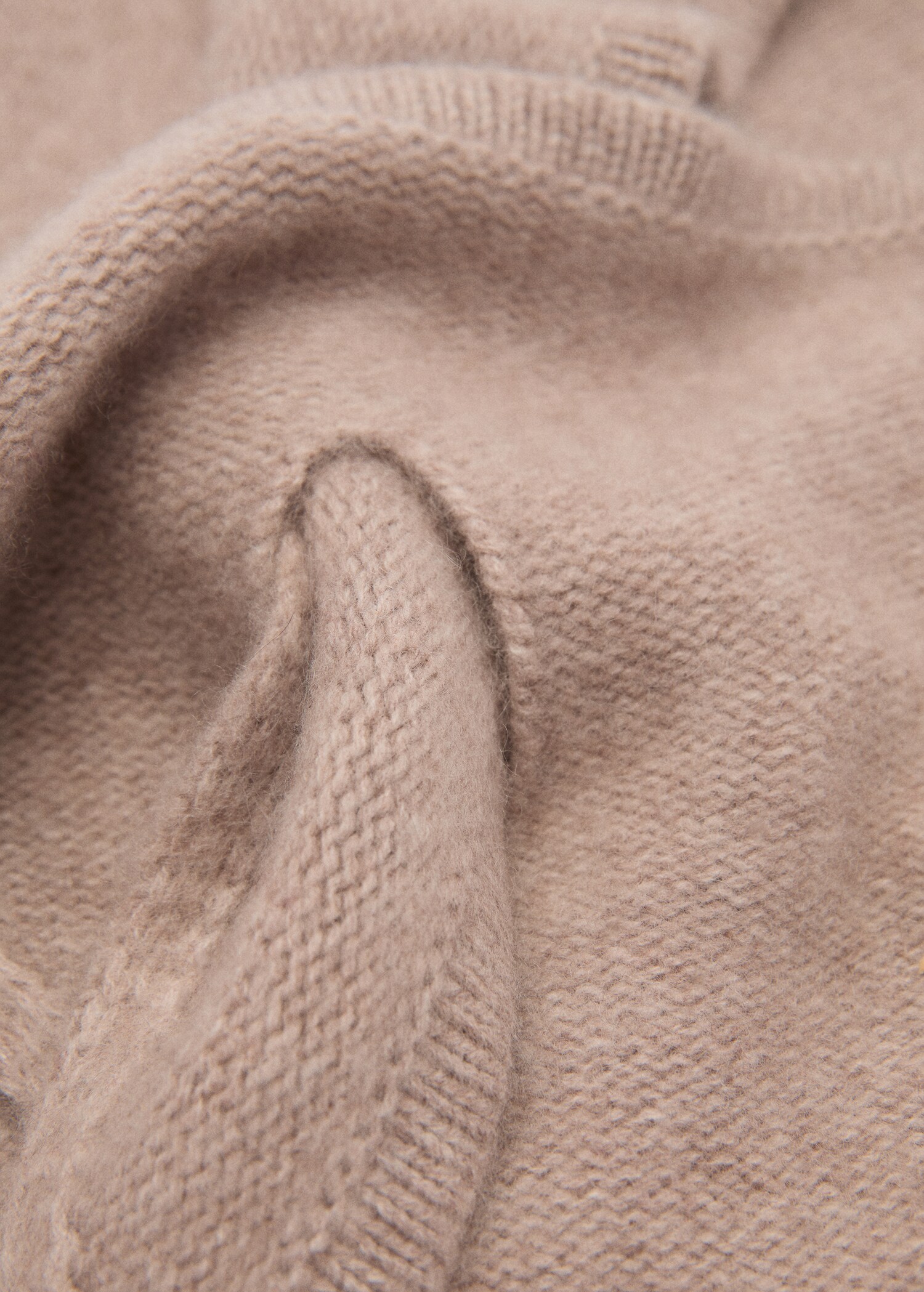 Cashmere wool-blend scarf - Details of the article 1