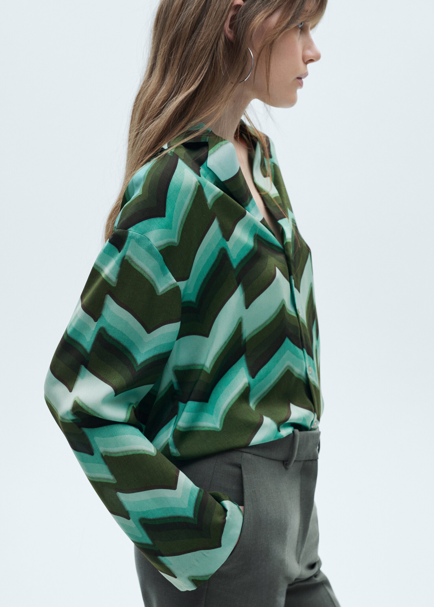 Printed flowy shirt - Details of the article 1