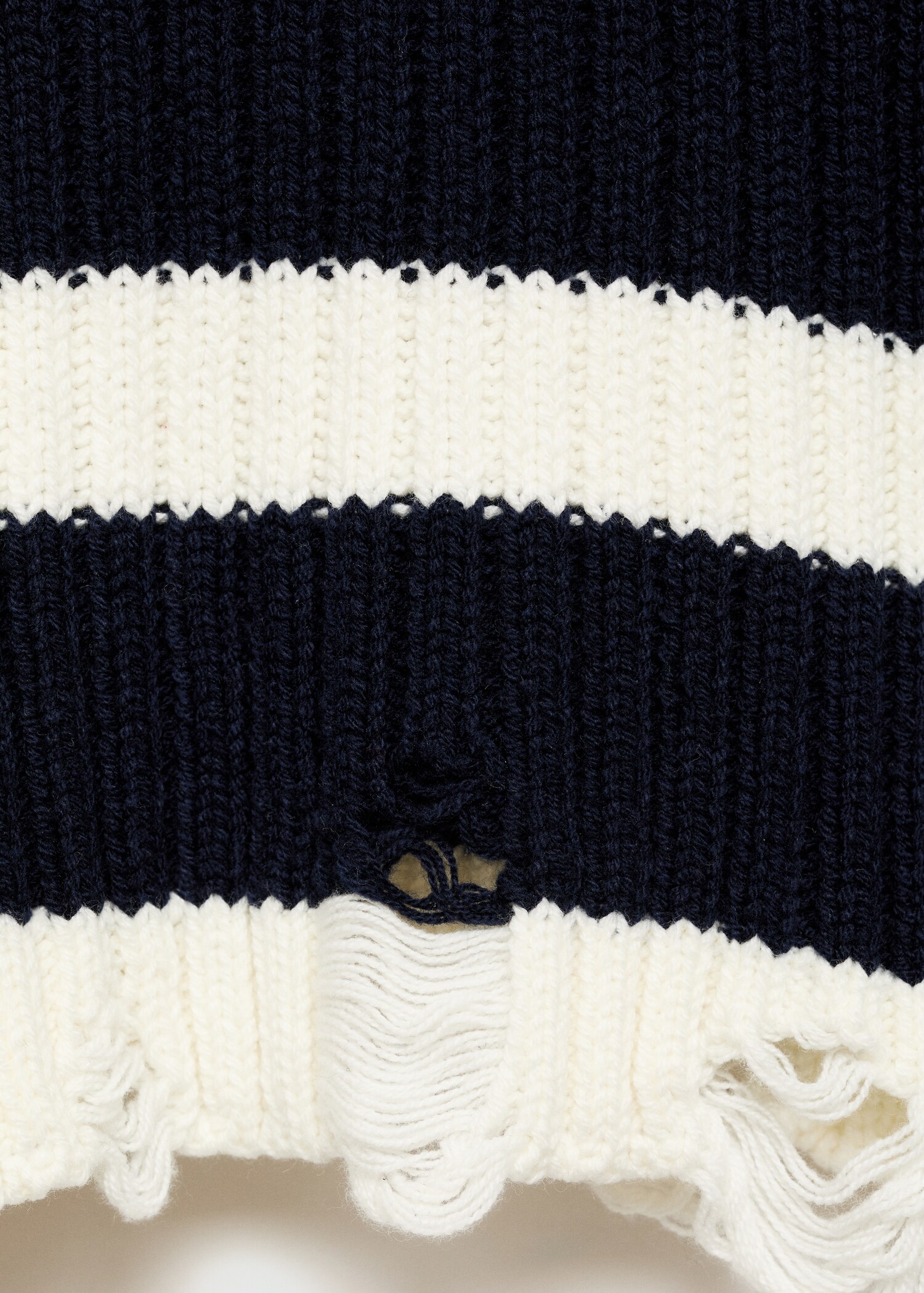 Knit striped sweater - Details of the article 0
