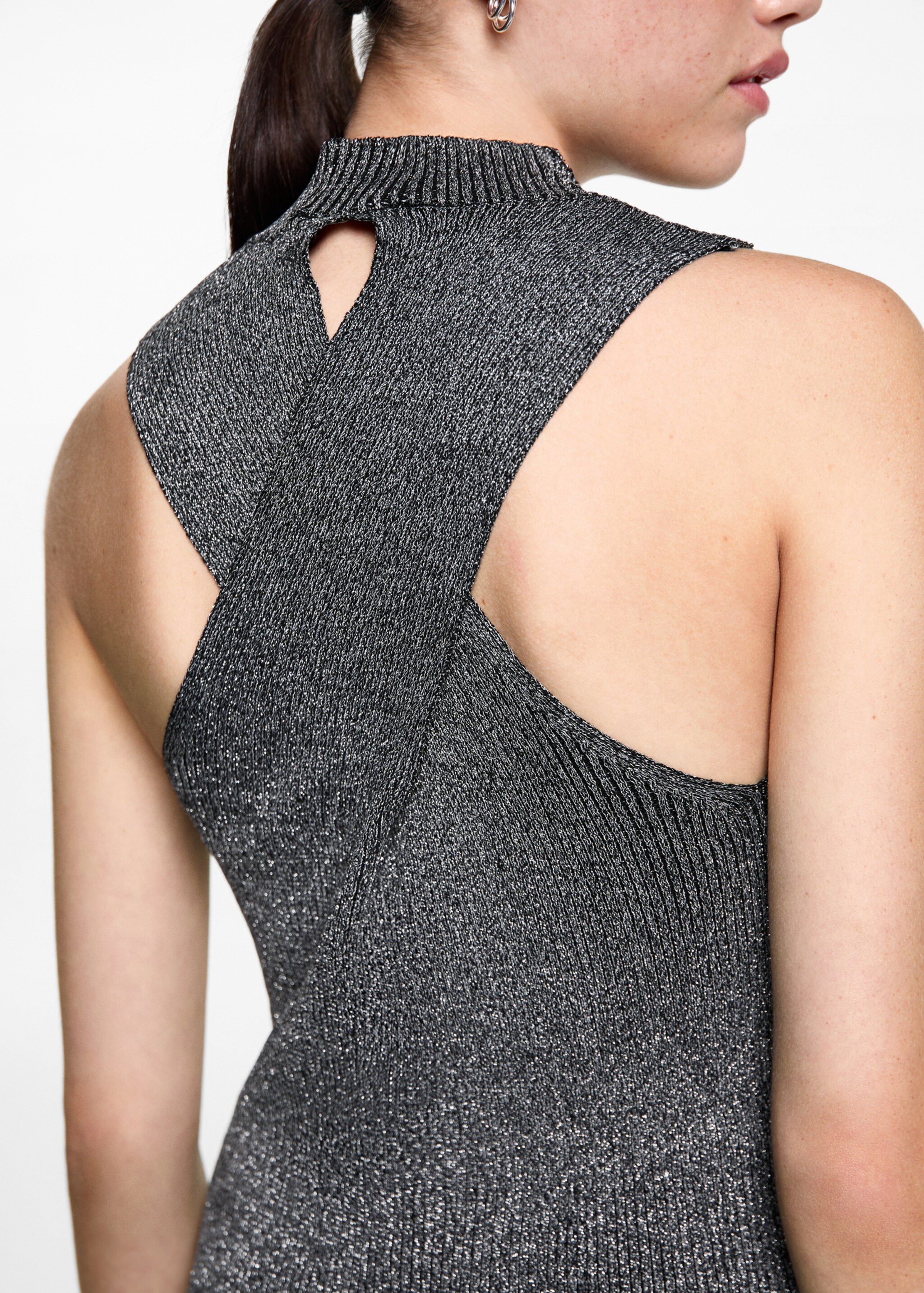 Turtleneck lurex top - Details of the article 6, Black. Ref: 77076741-00.