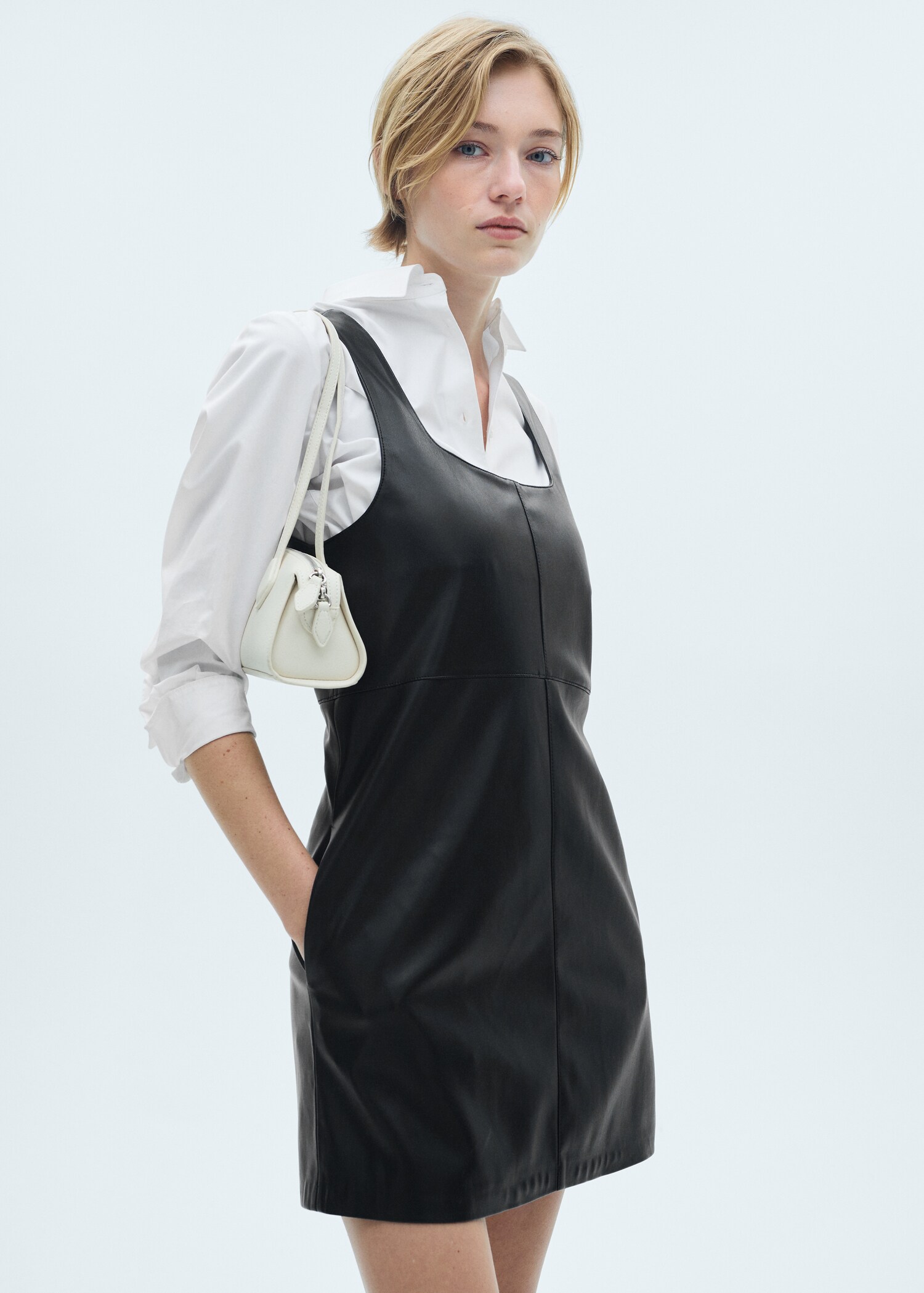 Leather-effect pinafore dress - Medium plane
