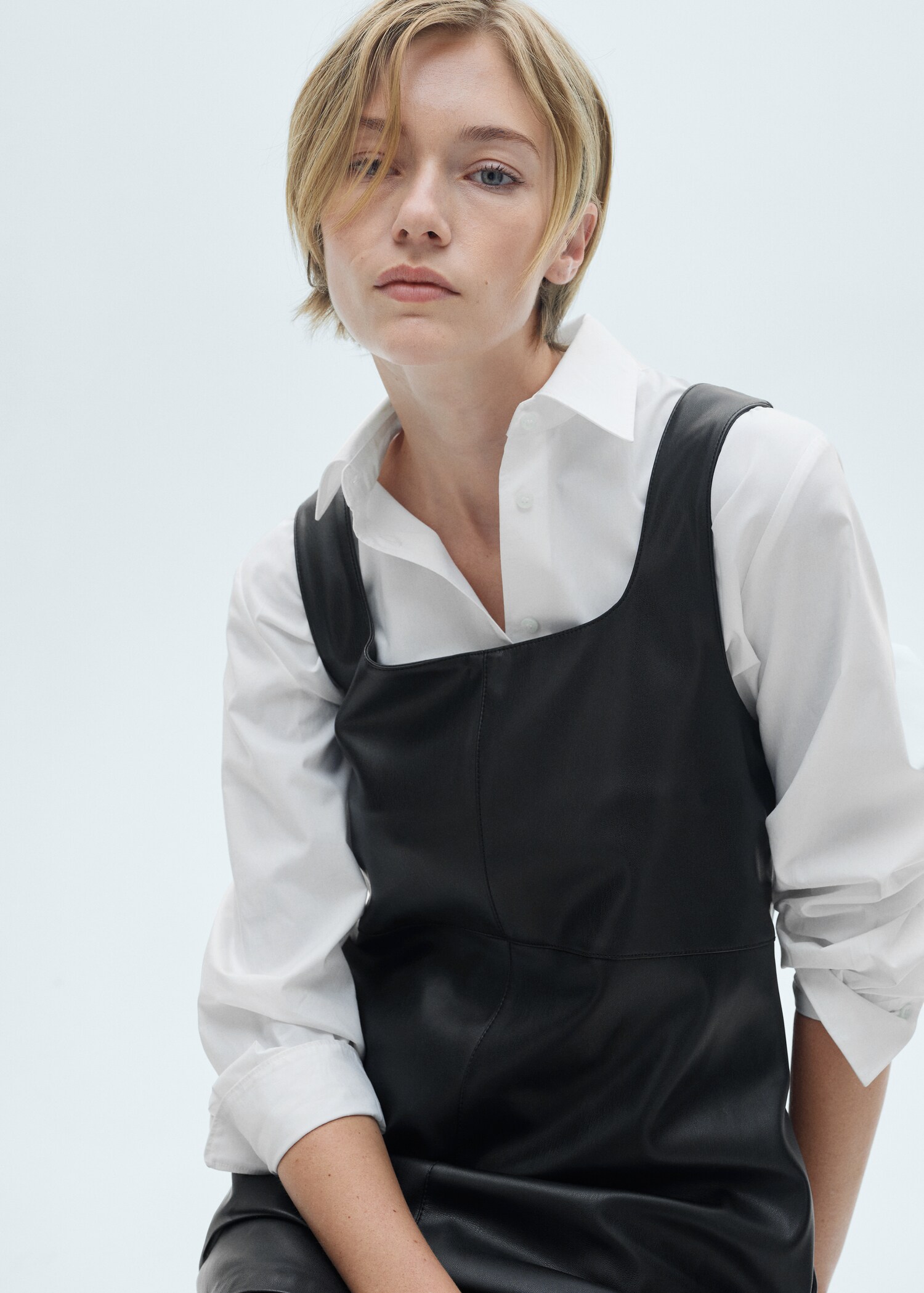 Leather-effect pinafore dress - Details of the article 1