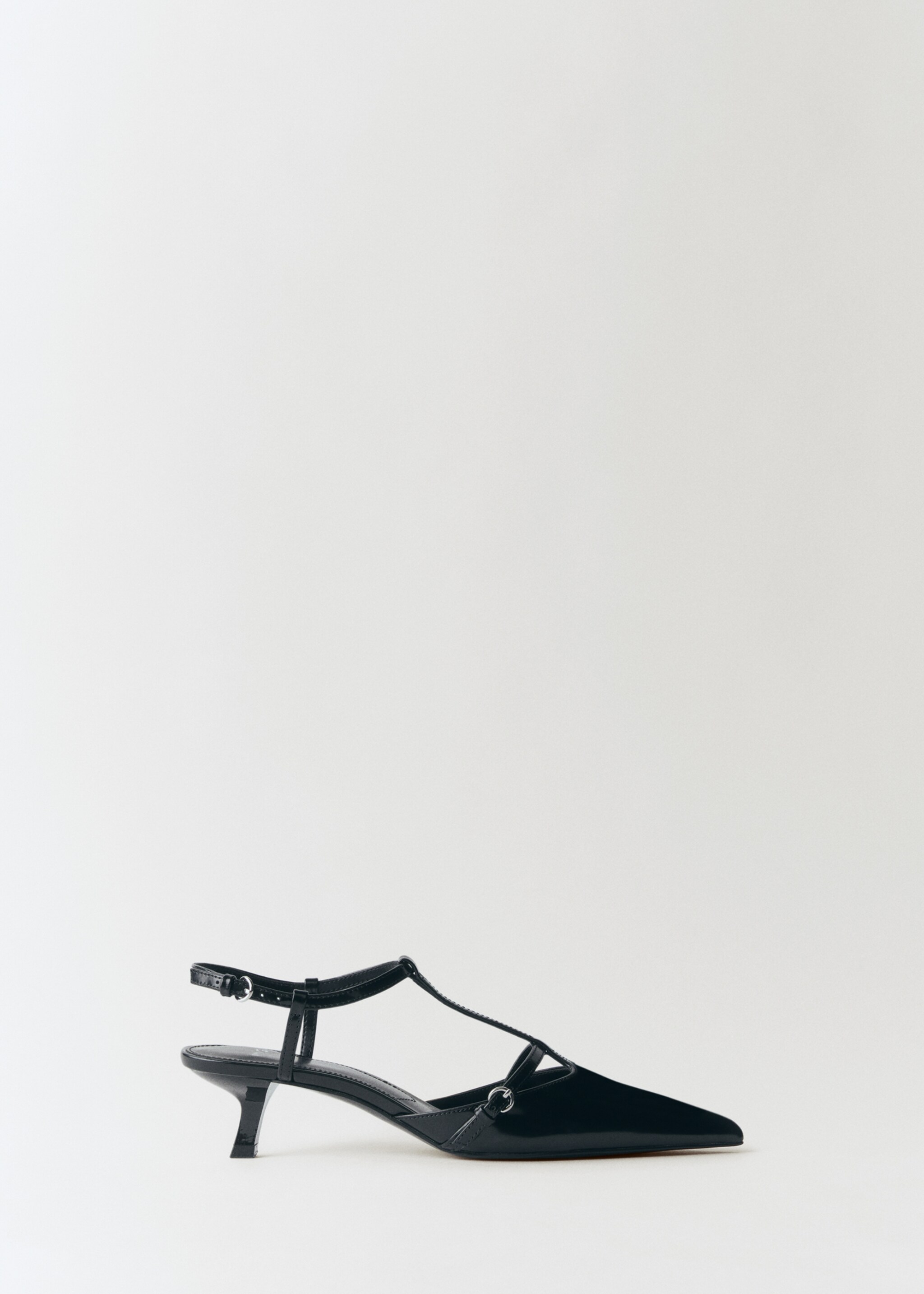 Kitten-heel leather shoes - Article without model, Black. Ref: 77076746-00.