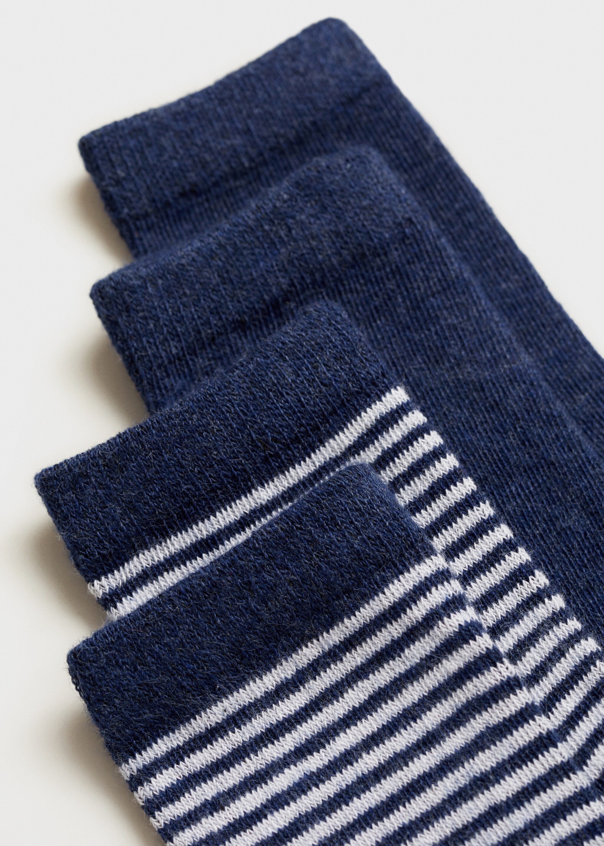 2 pack striped socks - Details of the article 8, Dark Navy. Ref: 77076753-00.