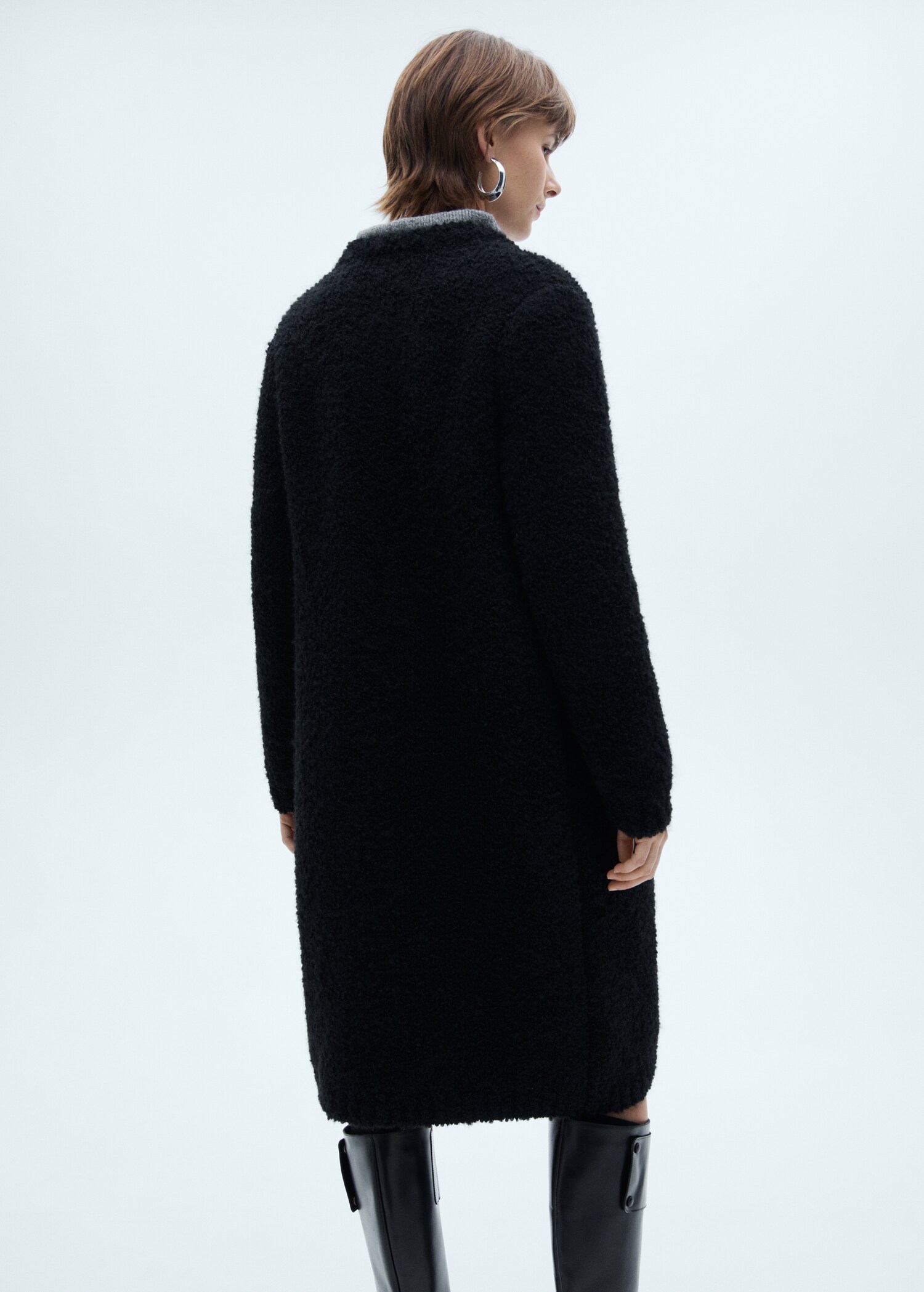 Bouclé-Strickmantel - Rückseite des Artikels