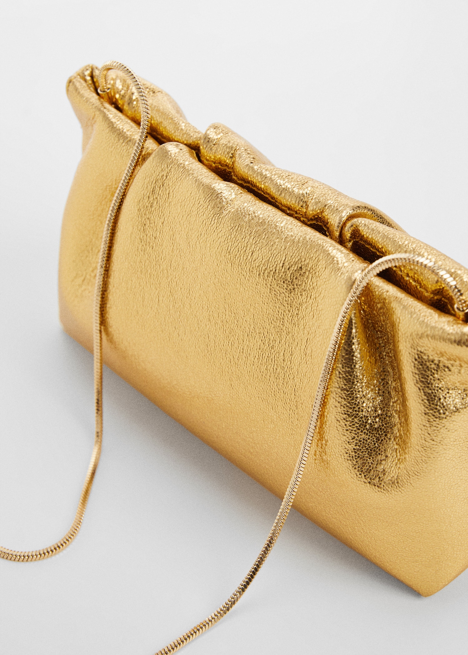 Damen Taschen Mango Ledertasche Mit Kette Gesteppte Tasche