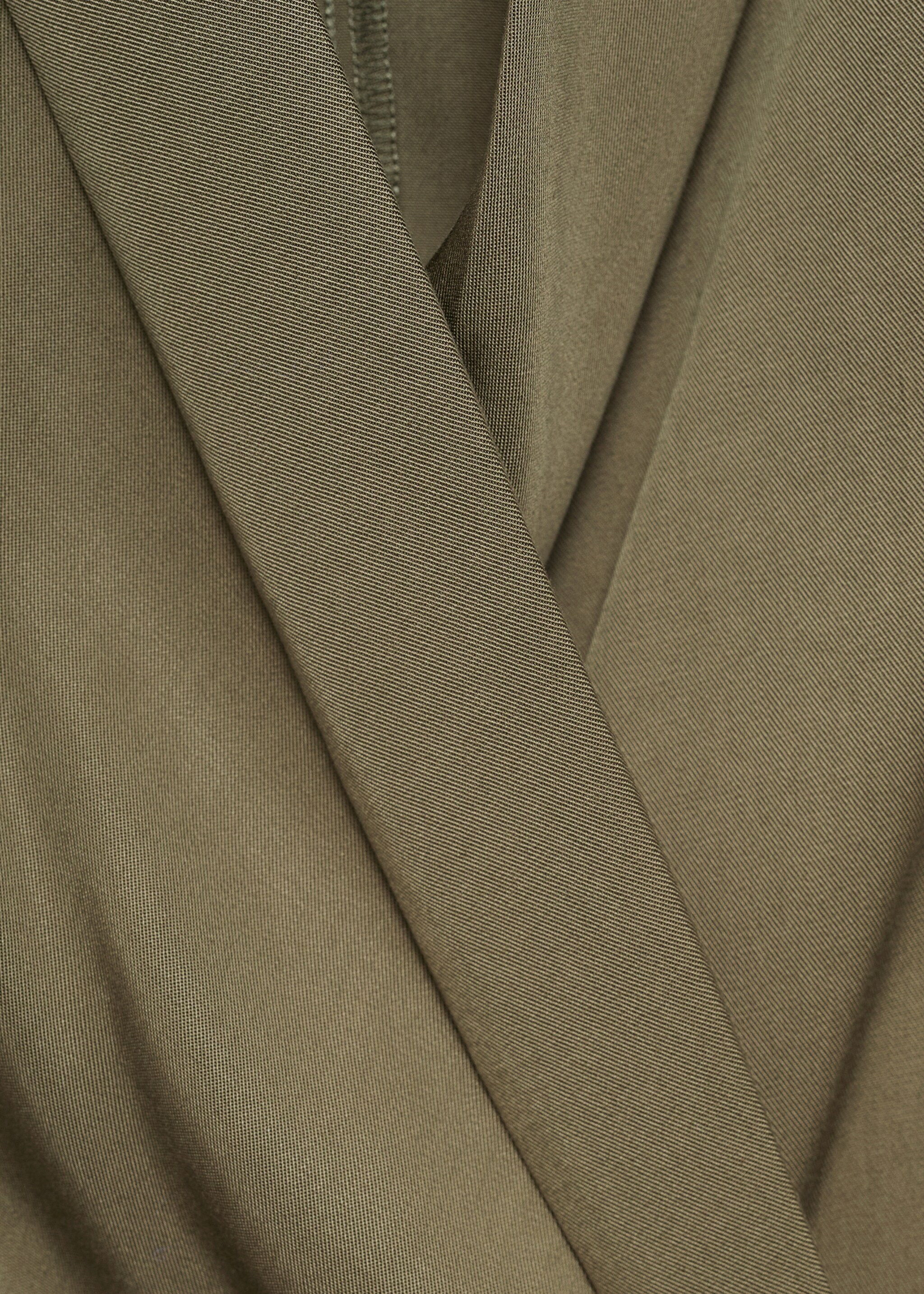 Lyocell-Kleid mit Knotendetail - Detail des Artikels 8, Khaki. Ref: 77077649-00.