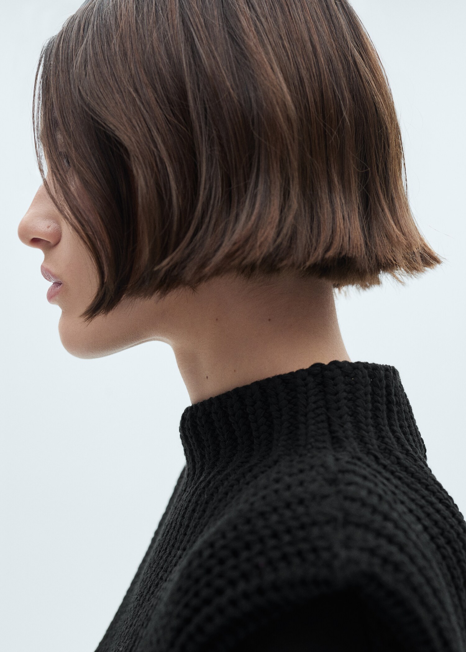 Knitted gilet with shoulder pads - Details of the article 6