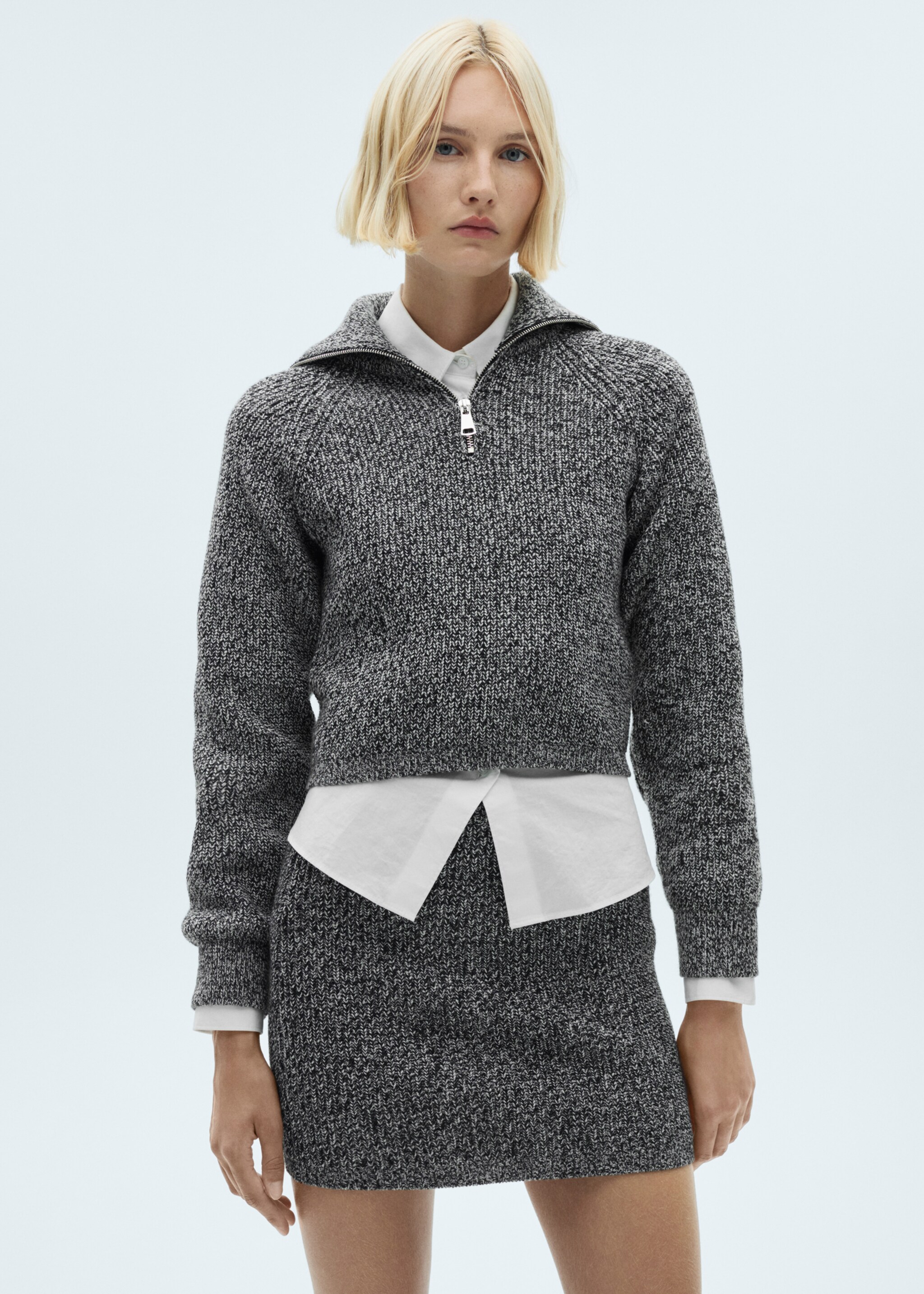 Melierter Strick-Minirock - Mittlere Ansicht, Schwarz. Ref: 77077661-00.