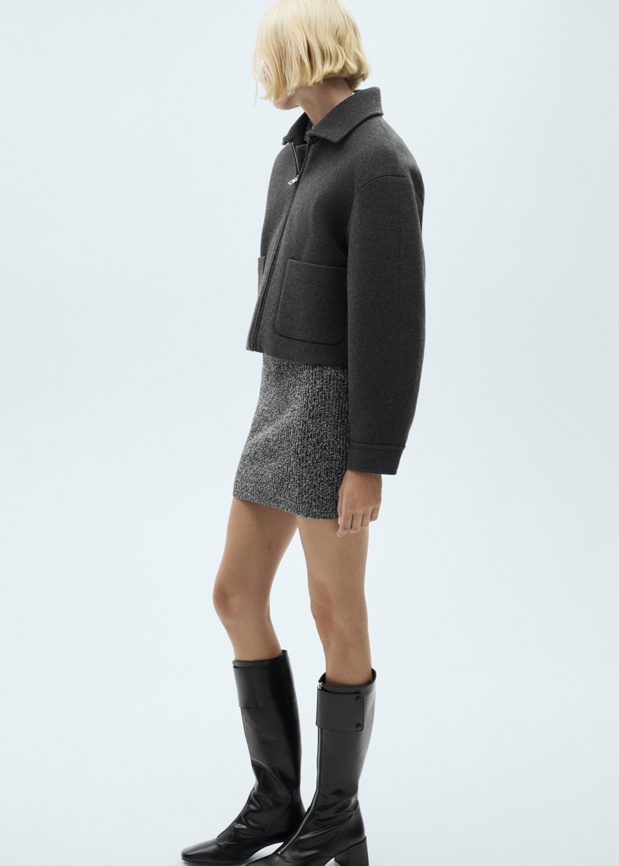 Melierter Strick-Minirock - Detail des Artikels 2, Schwarz. Ref: 77077661-00.