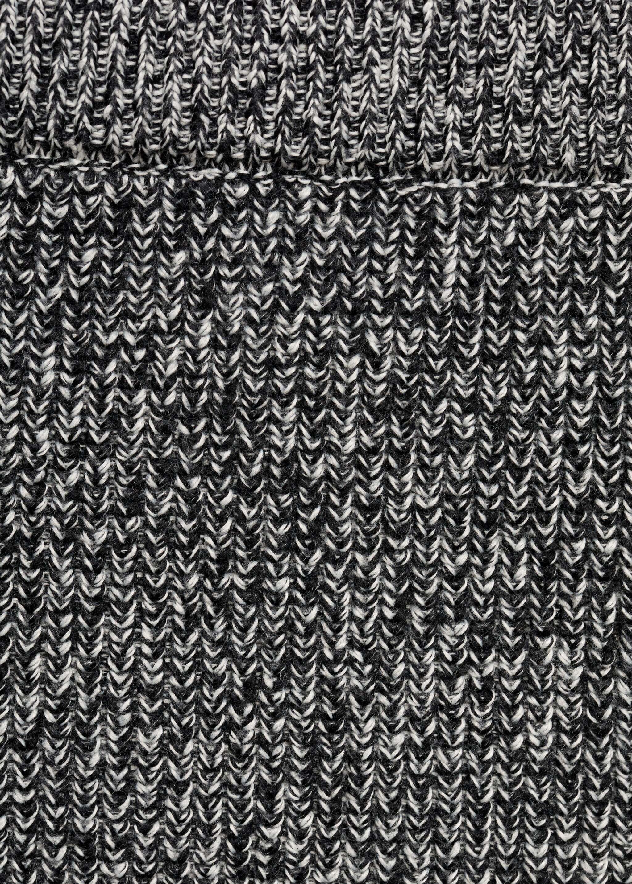 Melierter Strick-Minirock - Detail des Artikels 8, Schwarz. Ref: 77077661-00.