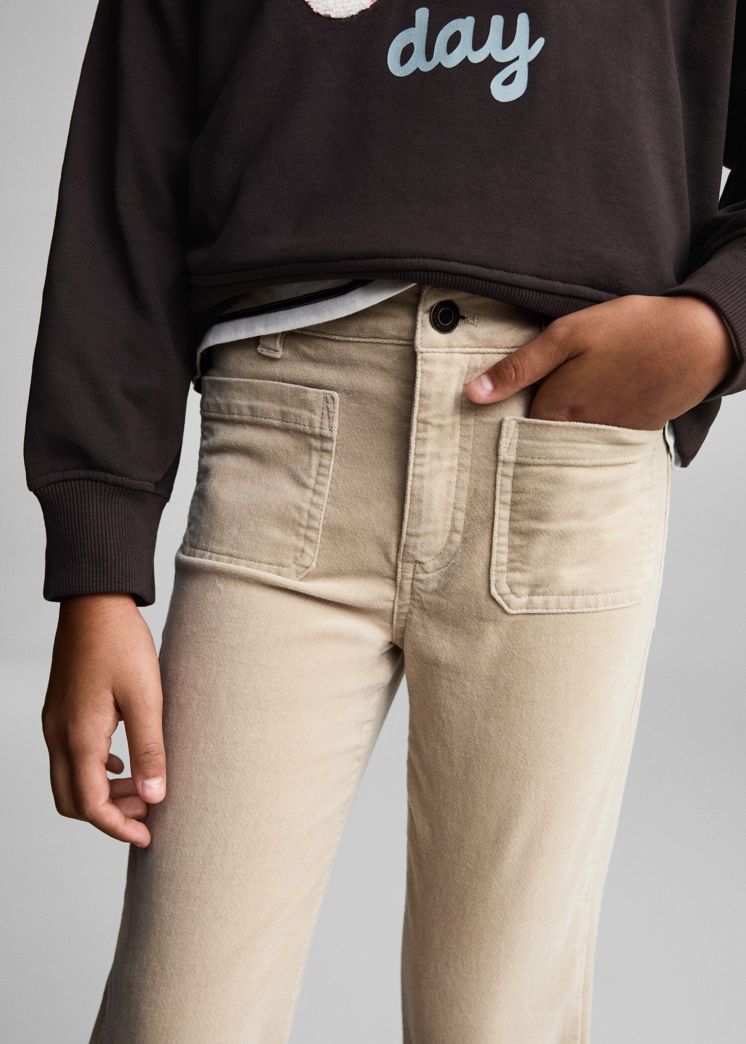 Velvet flared trousers - Details of the article 6